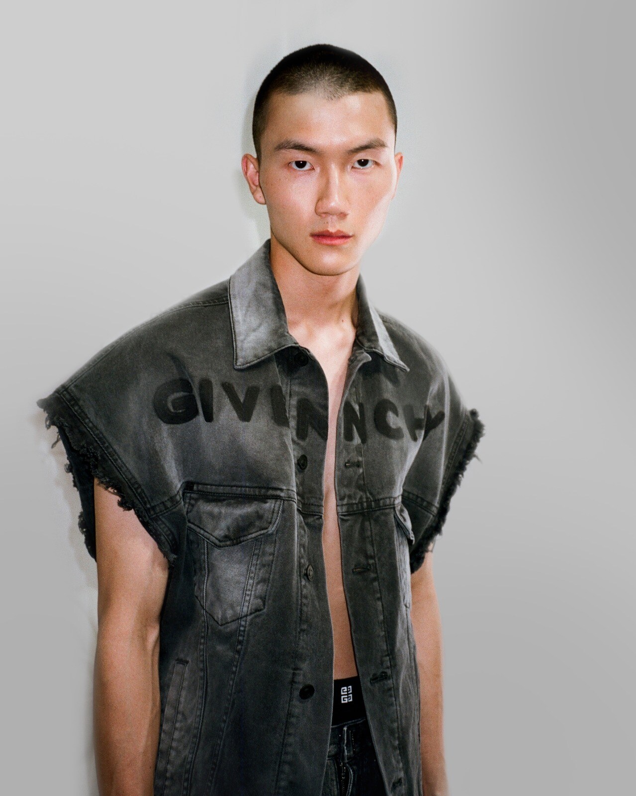 SS23 MEN BACKSTAGE