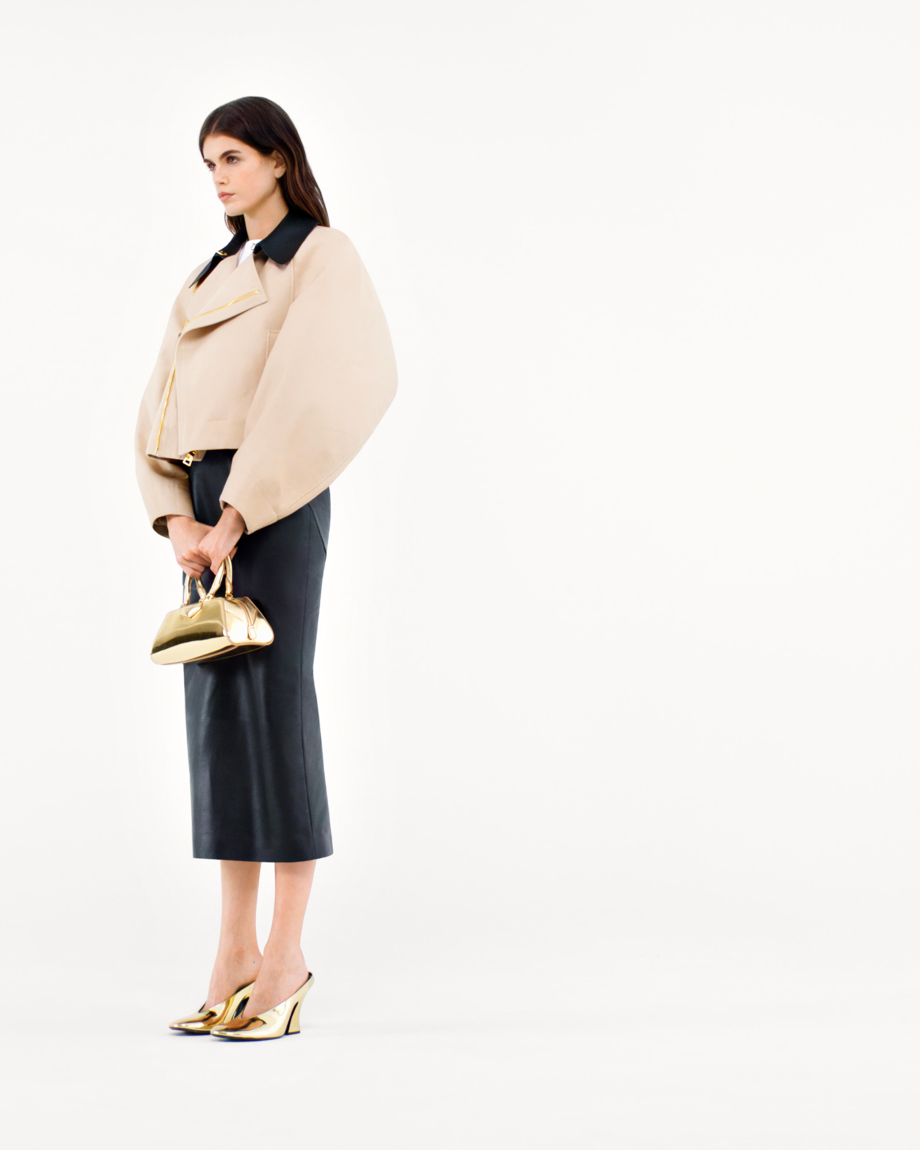 GIVENCHY_FW25_CAMPAIGN_4x5_14 GIVENCHY_FW25_CAMPAIGN_4x5_14