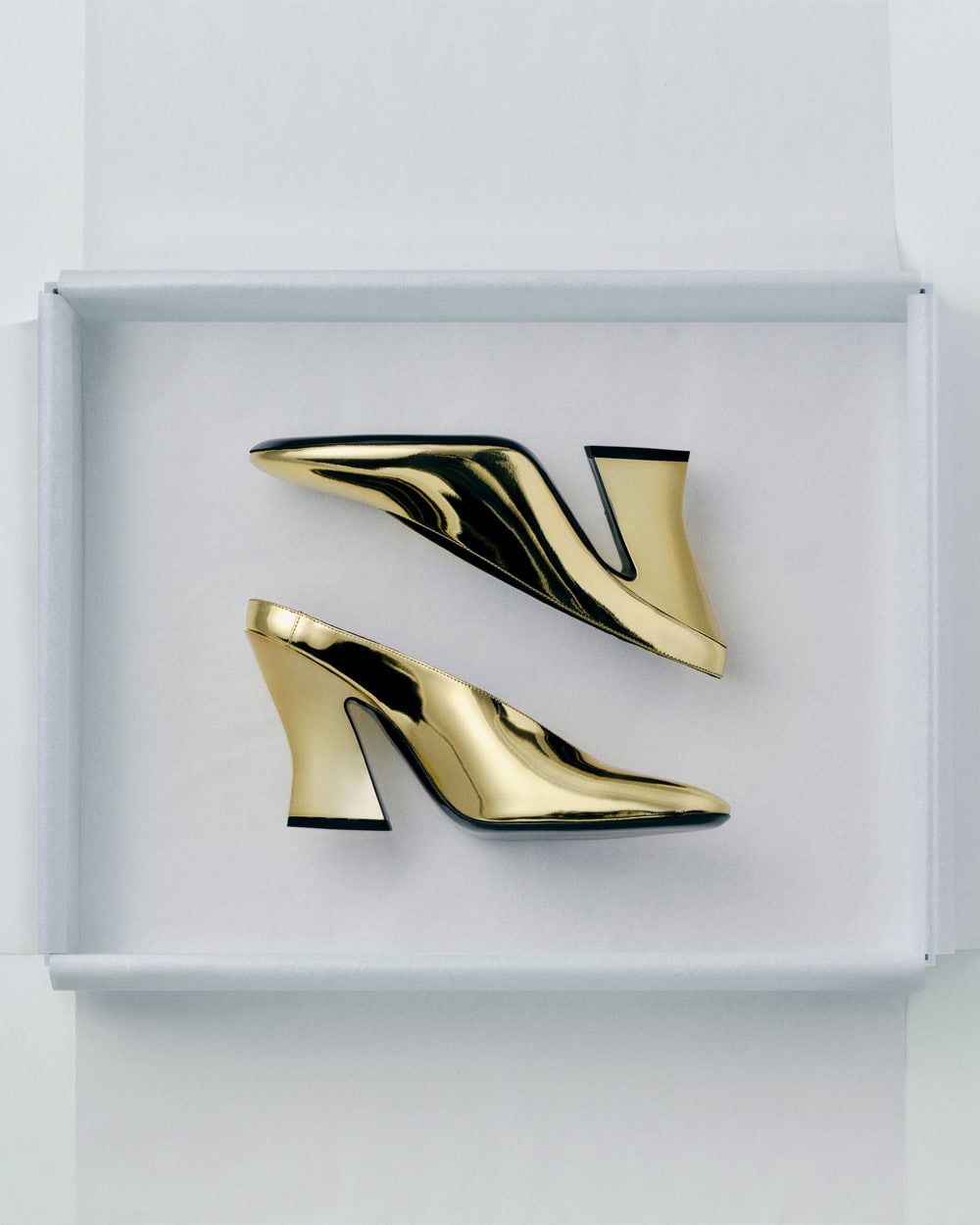 Shop Women's Designer Black Shoes | Givenchy US