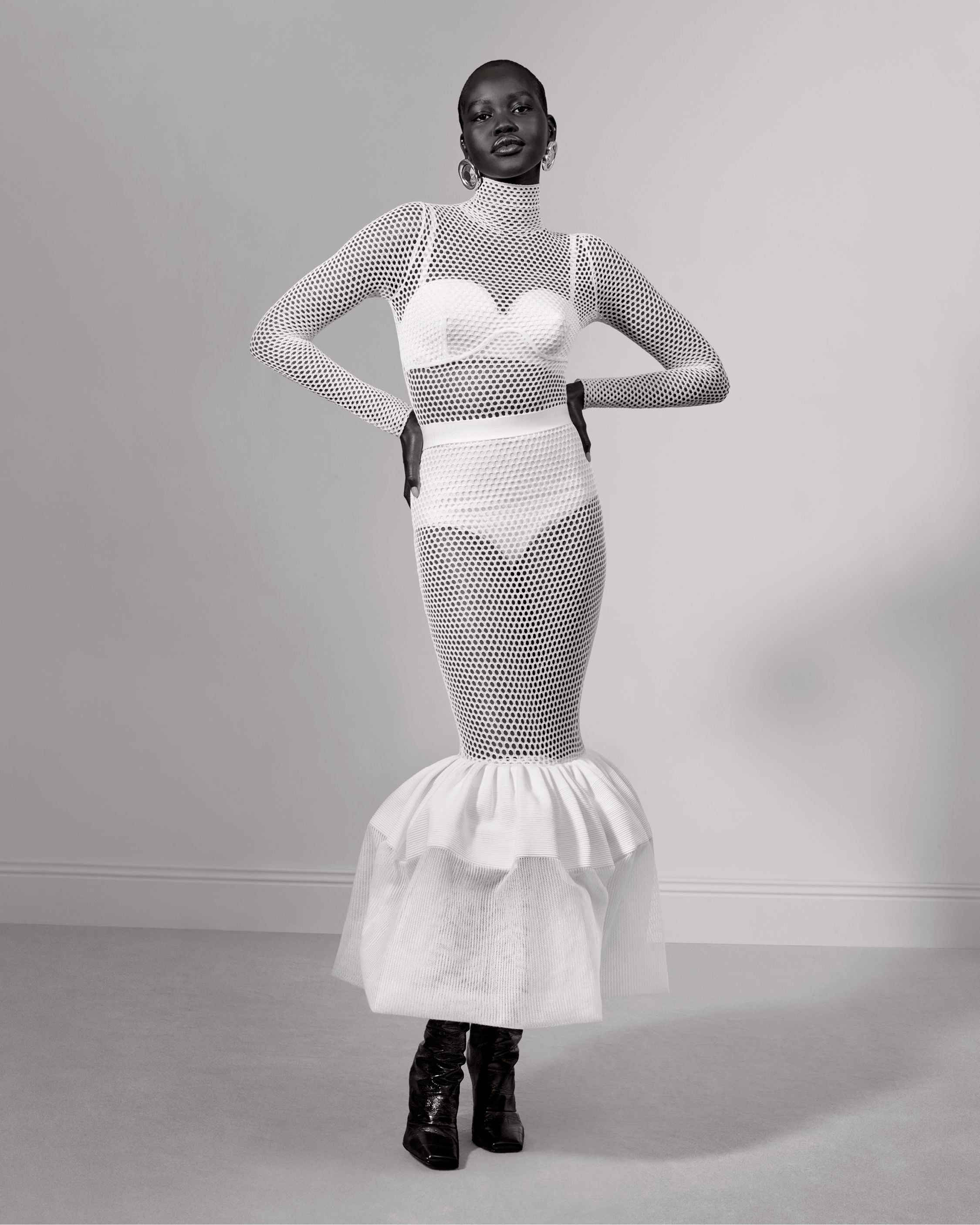 GIVENCHY WINTER 2025 CAMPAIGN GIVENCHY WINTER 2025 CAMPAIGN
