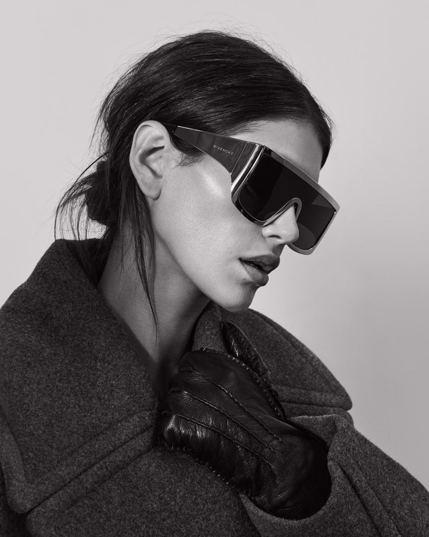 GIVENCHY_FW25_WOMEN_CAMPAIGN_DIGITAL_4x5_14