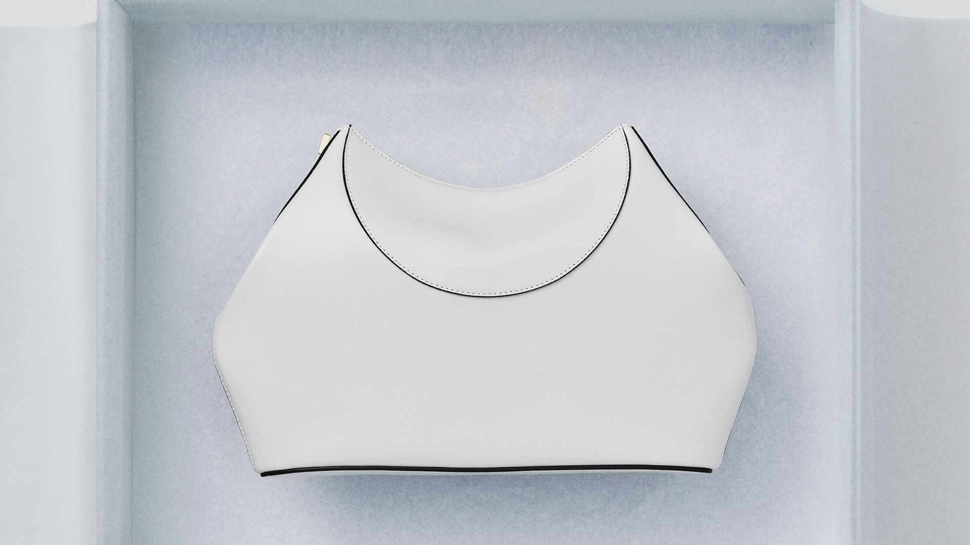 GIVENCHY_FW25_ACCESS_HEIKKI_KASKI_16x9_48