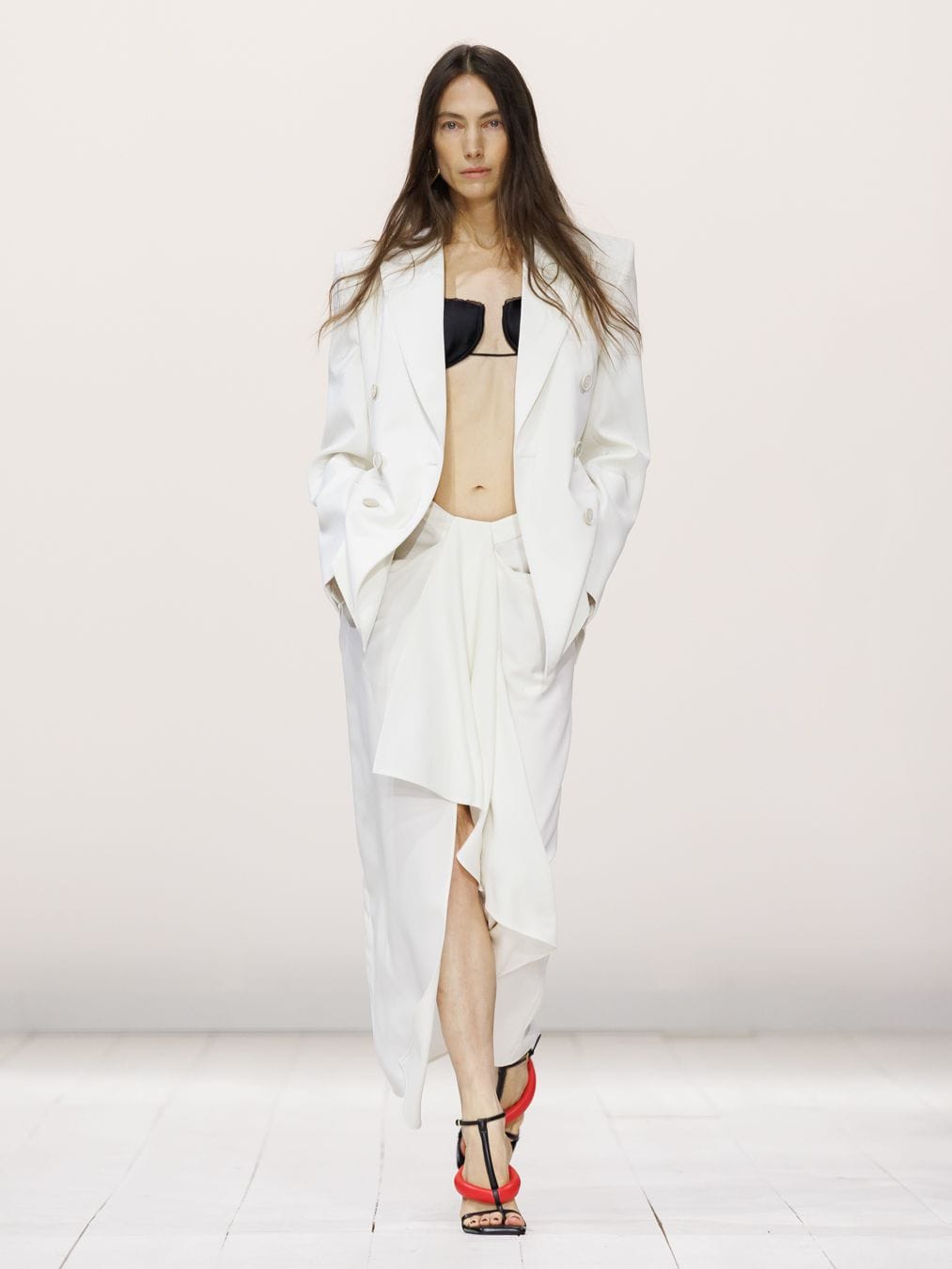 Givenchy_SS26_WOMEN_SHOW_LOOK_08