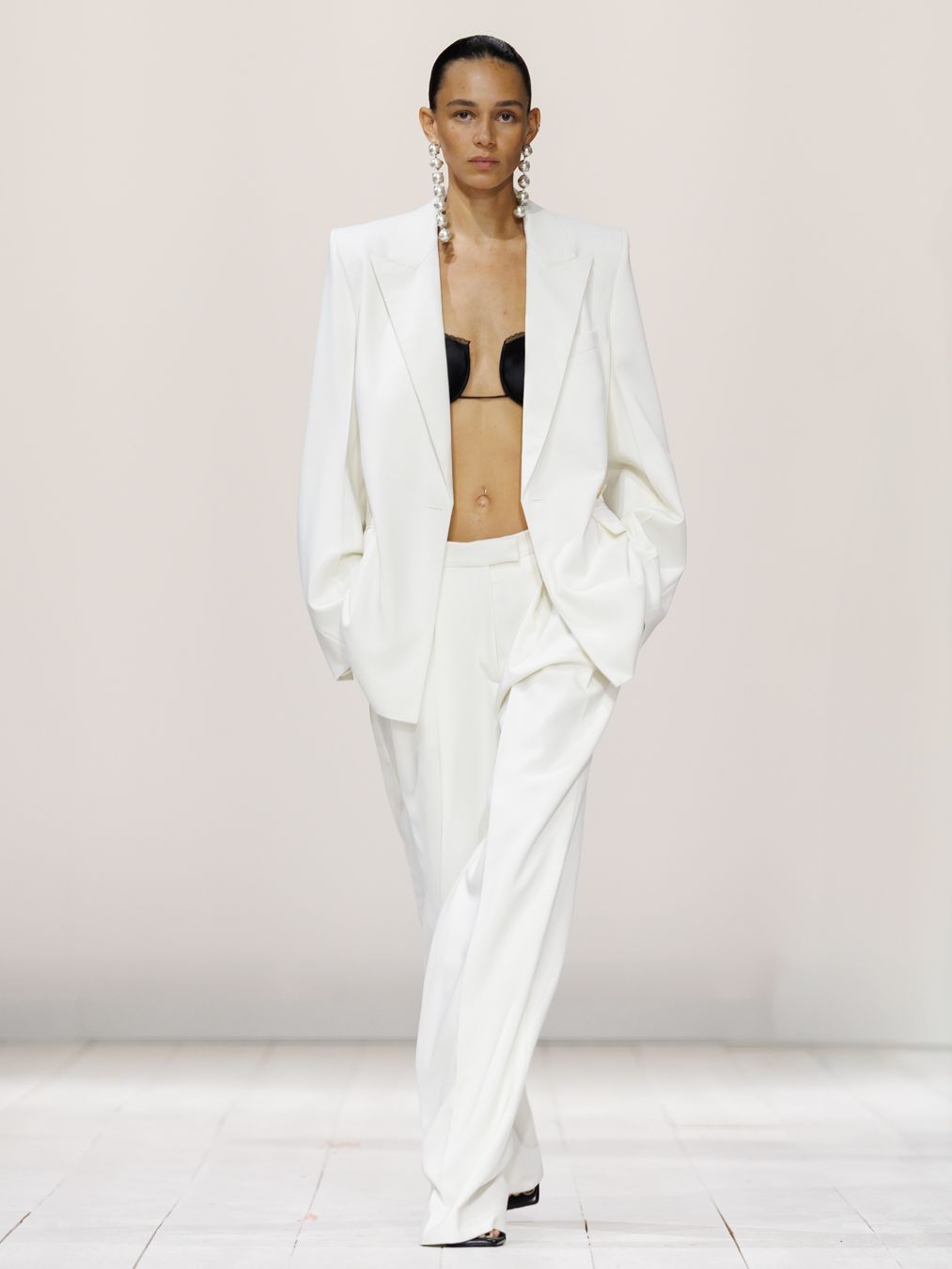 Givenchy_SS26_WOMEN_SHOW_LOOK_48