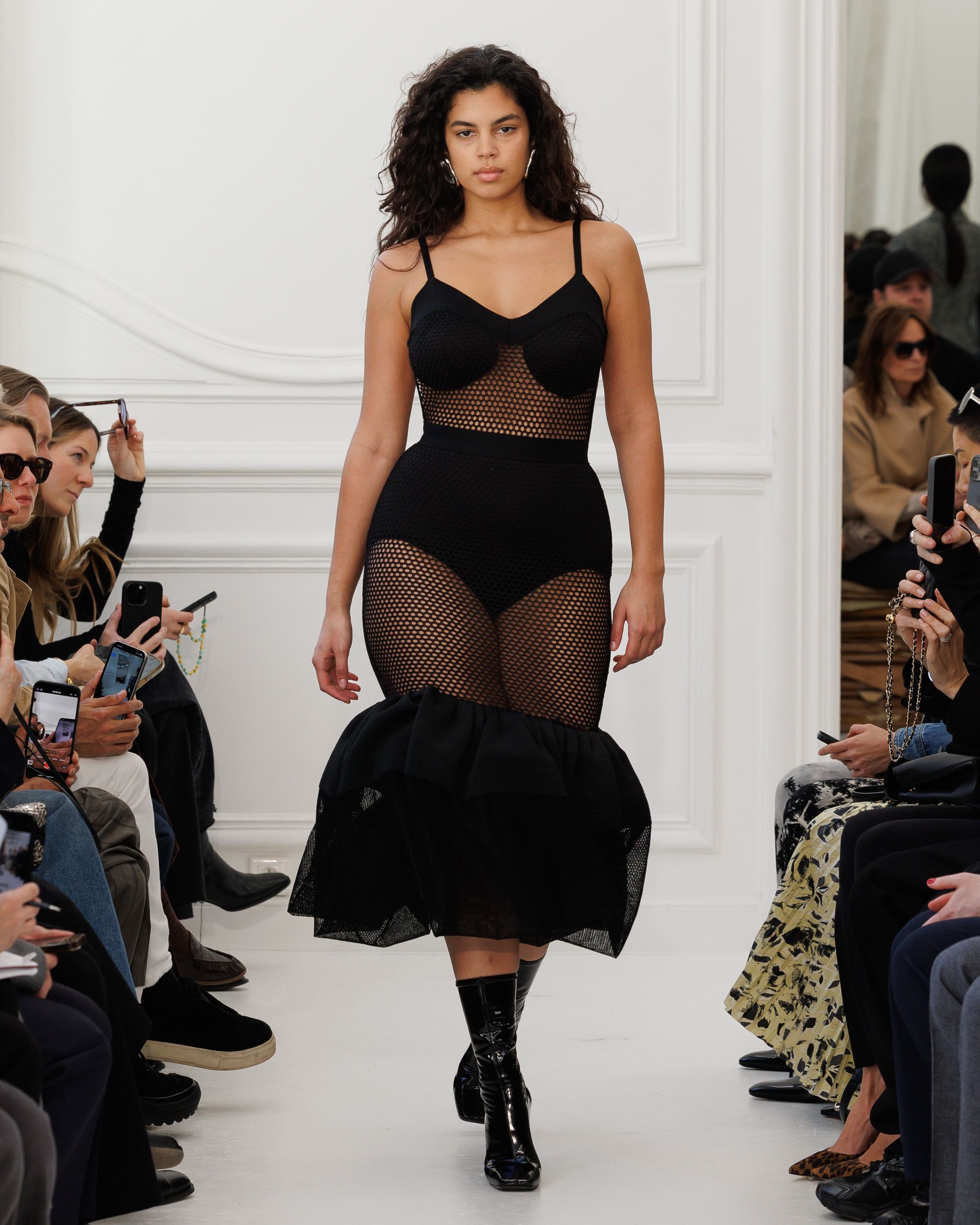 Givenchy_Womenswear_AW25_Look_08