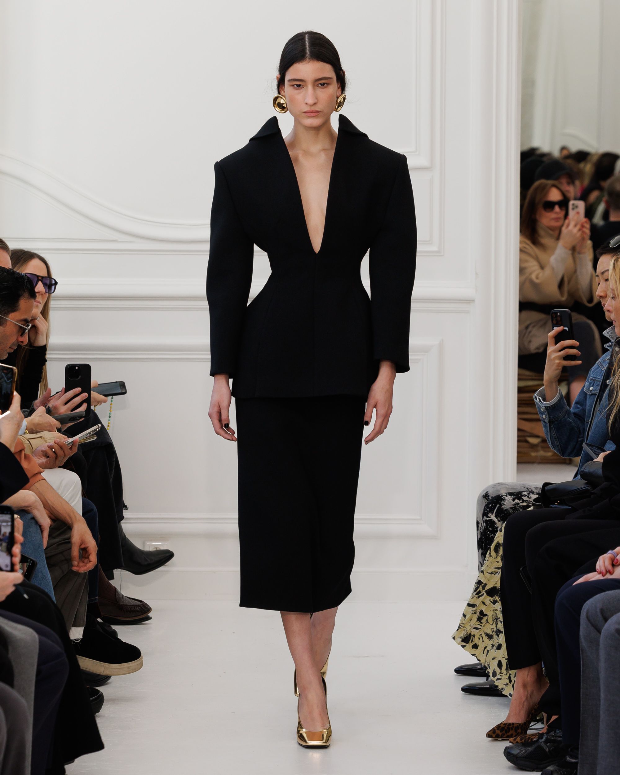 Givenchy_Womenswear_AW25_Look_44