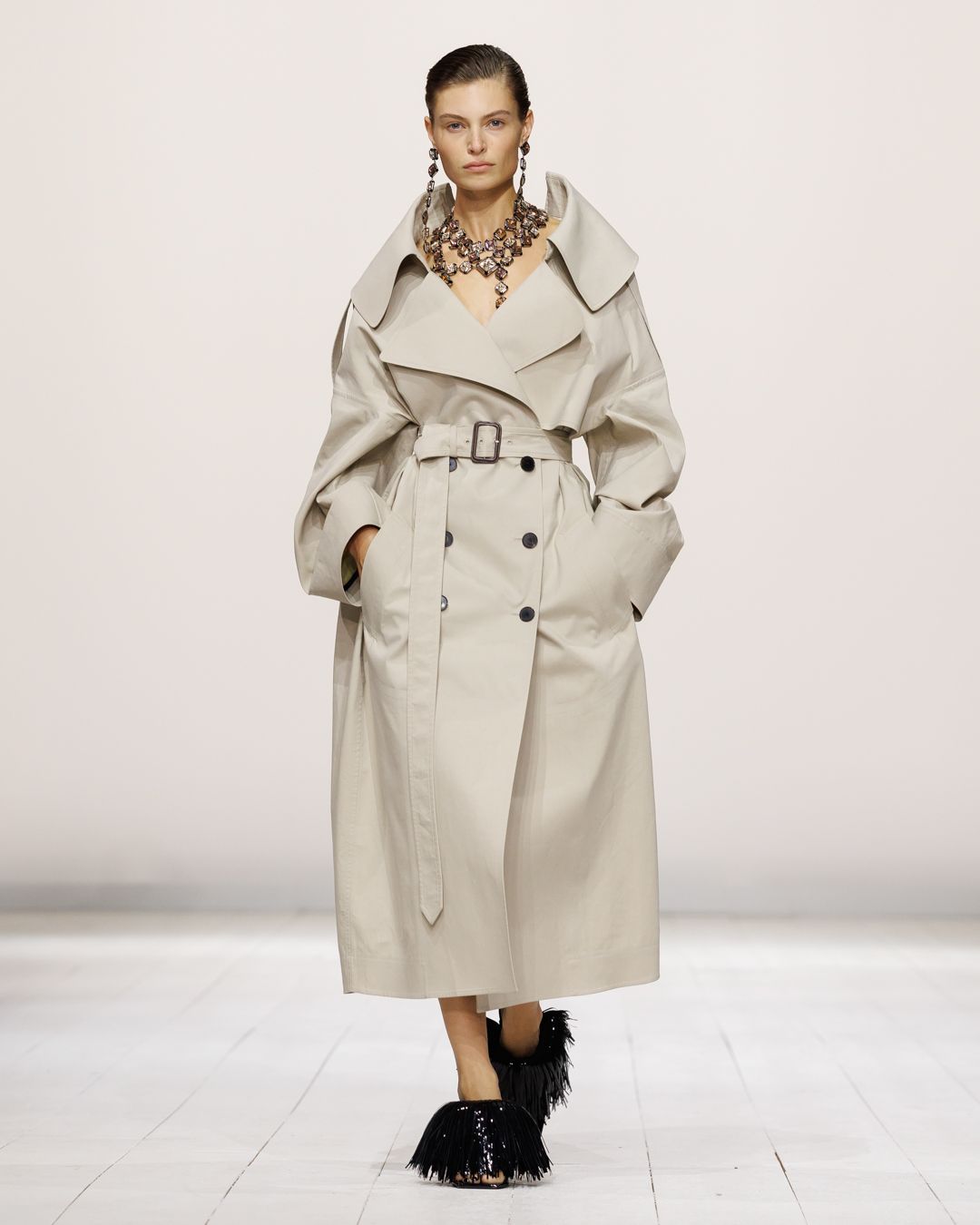 Givenchy_SS26_WOMEN_SHOW_LOOK_17