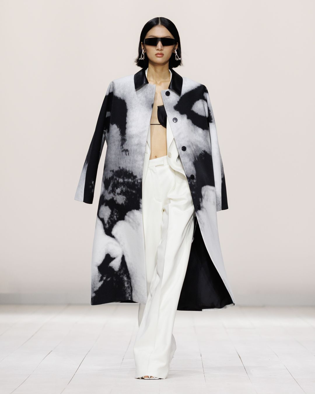 Givenchy_SS26_WOMEN_SHOW_LOOK_22