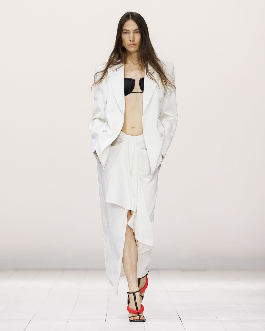 Givenchy_SS26_WOMEN_SHOW_LOOK_08