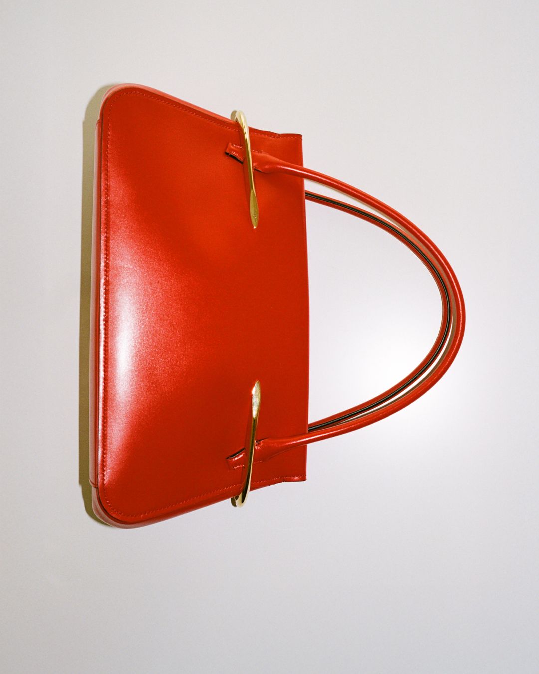 GIVENCHY_FW25_SHOW_ACCESS_SAM_HELLMANN_4x5_75