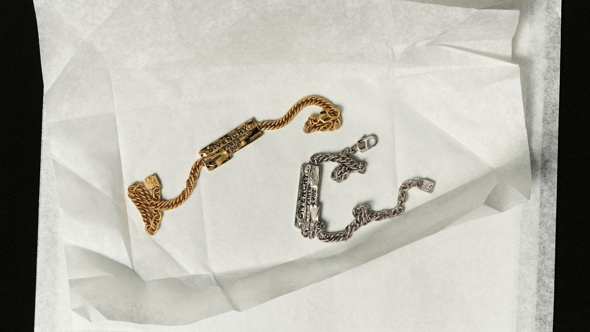 GIVENCHY_S26_STILL_CAMPAIGN_16x9_01