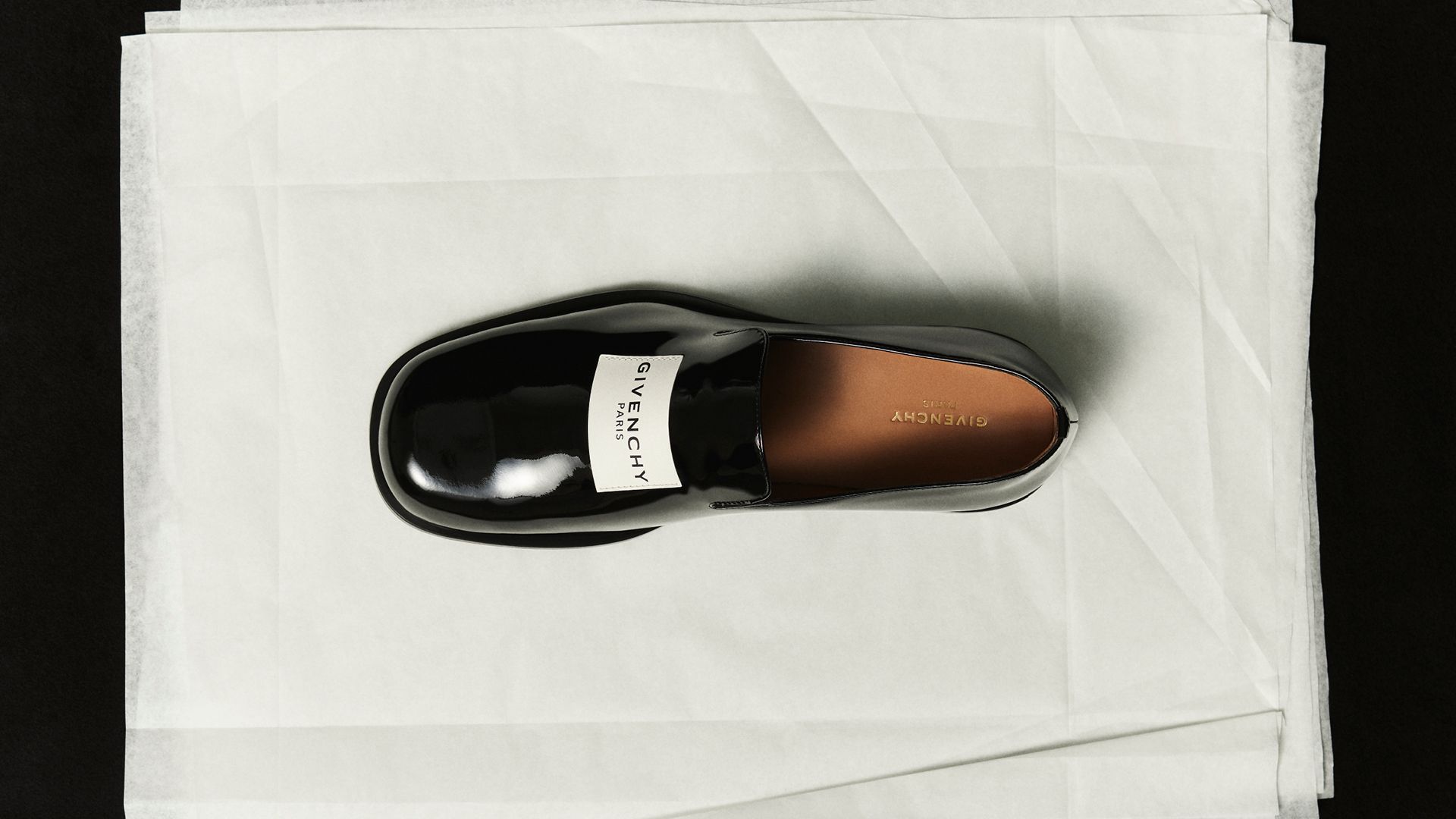 GIVENCHY_S26_STILL_CAMPAIGN_16x9_12