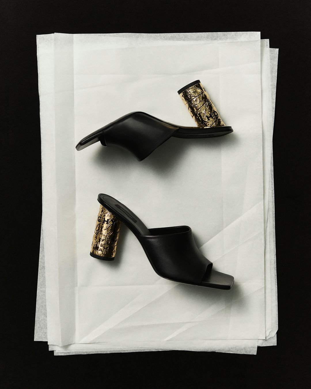 GIVENCHY_S26_STILL_CAMPAIGN_4x5_14