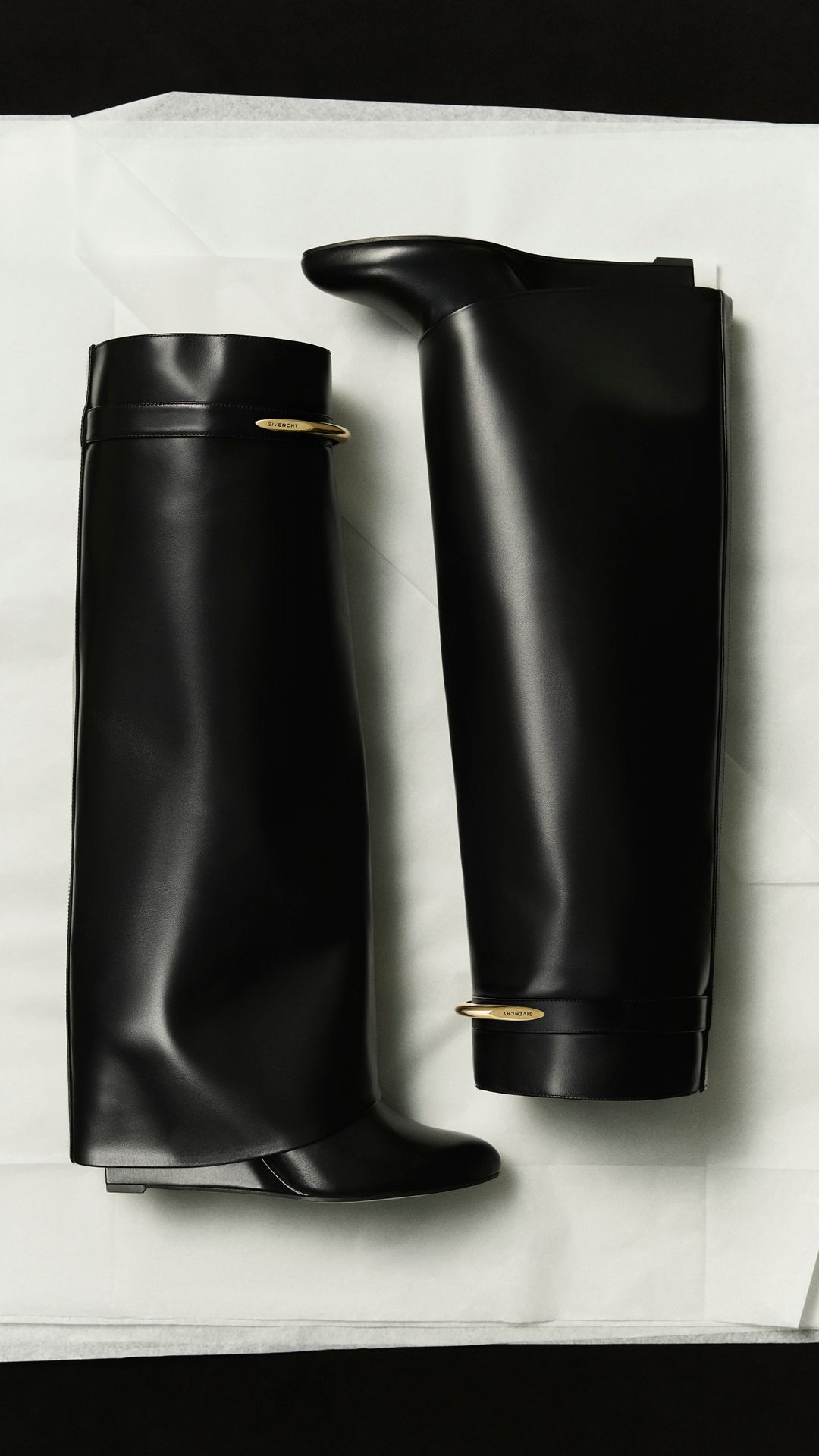 GIVENCHY_S26_STILL_CAMPAIGN_9x16_04