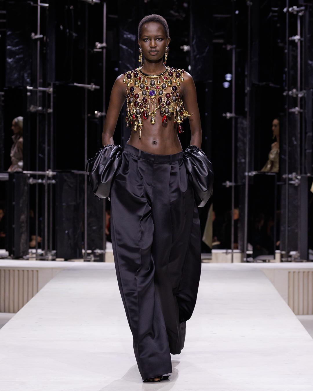 GIVENCHY_FW26_WOMAN_SHOW_LOOK_49