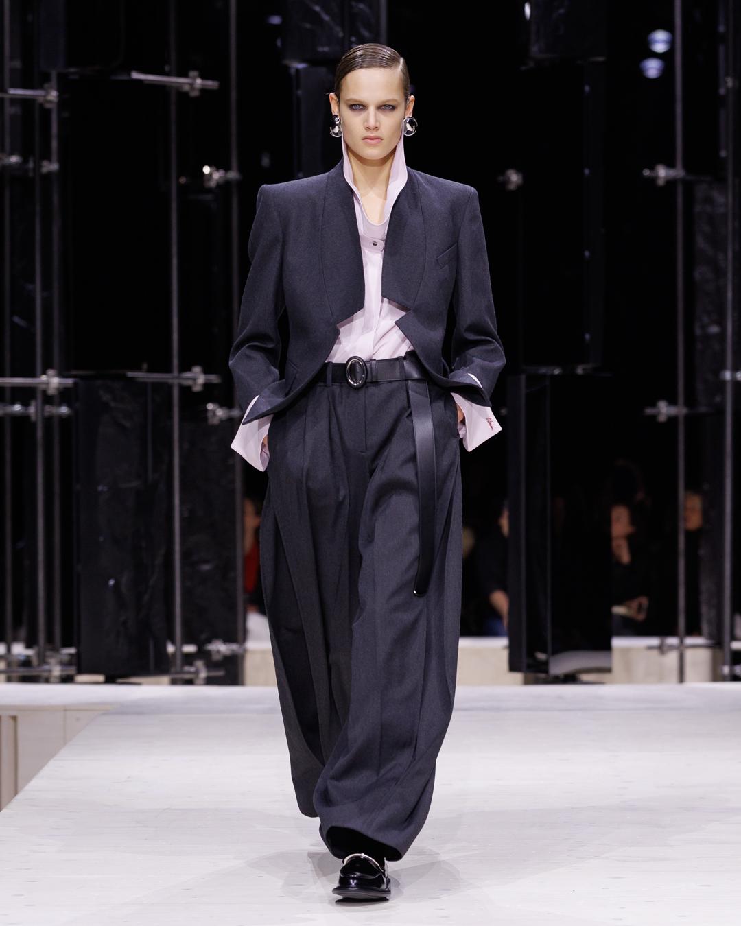 GIVENCHY_FW26_WOMAN_SHOW_LOOK_03