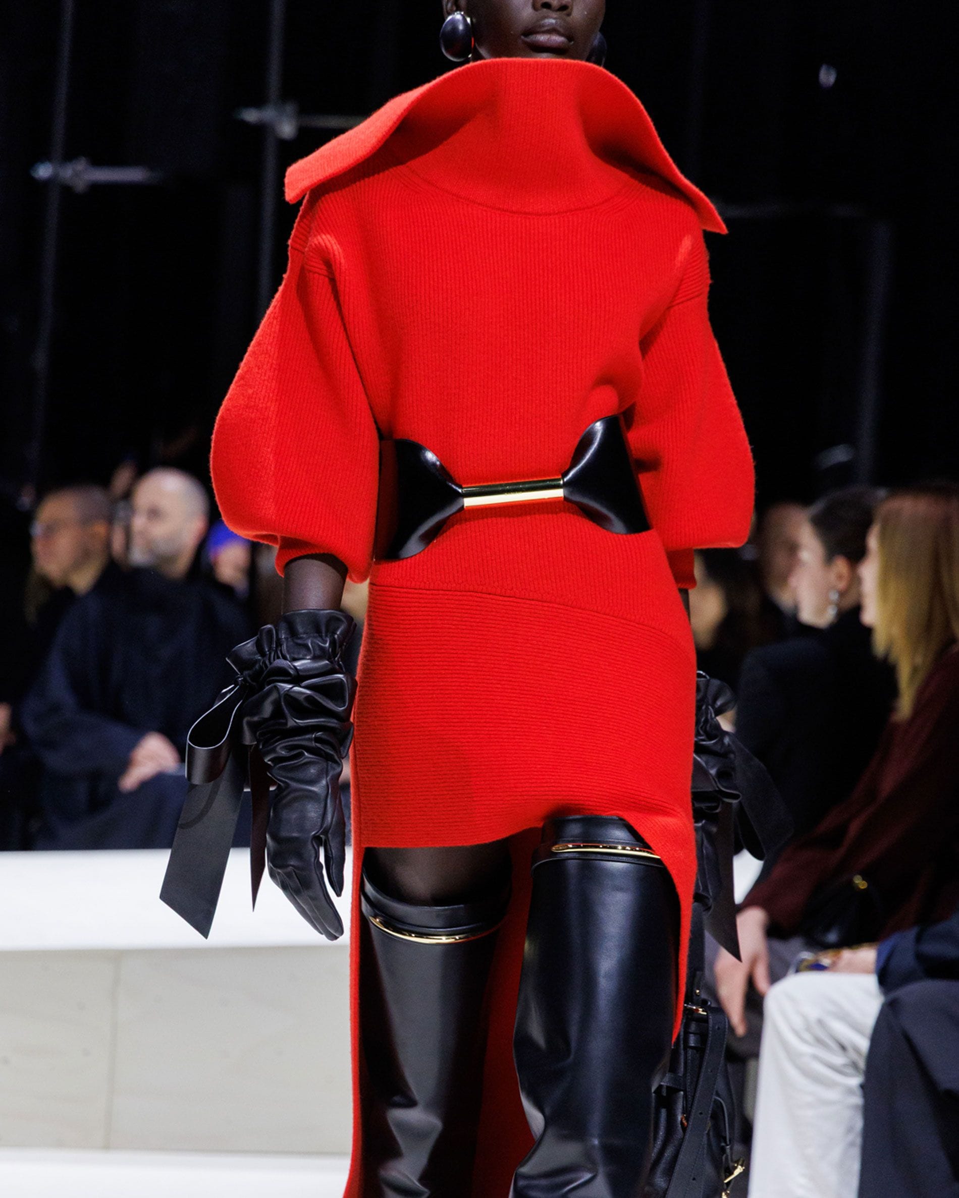 GIVENCHY_FW26_WOMEN_SHOW_LOOK_32_DETAILS_3_001