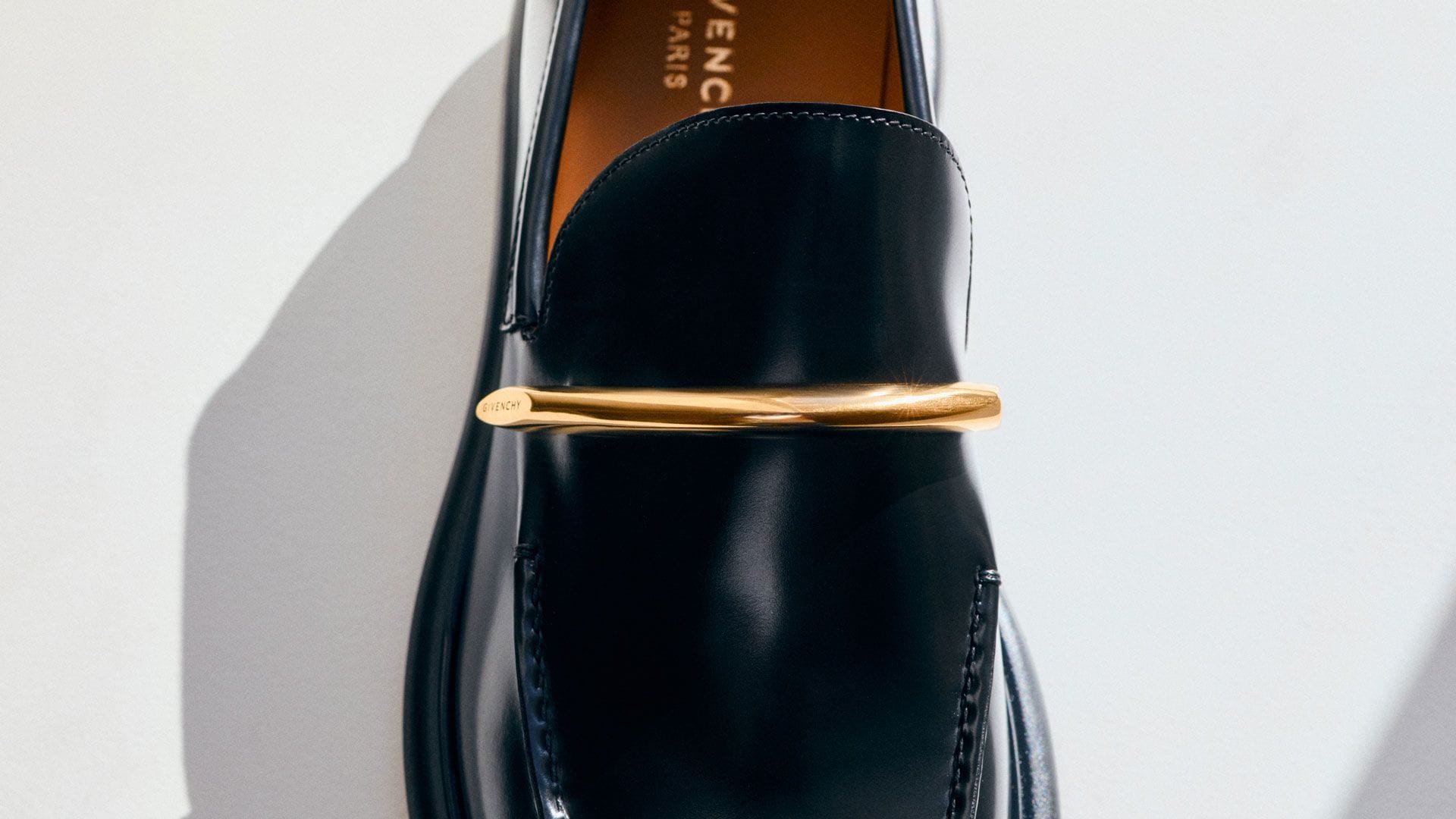 reduced_SHOT_12_BLACK_MULE_4908