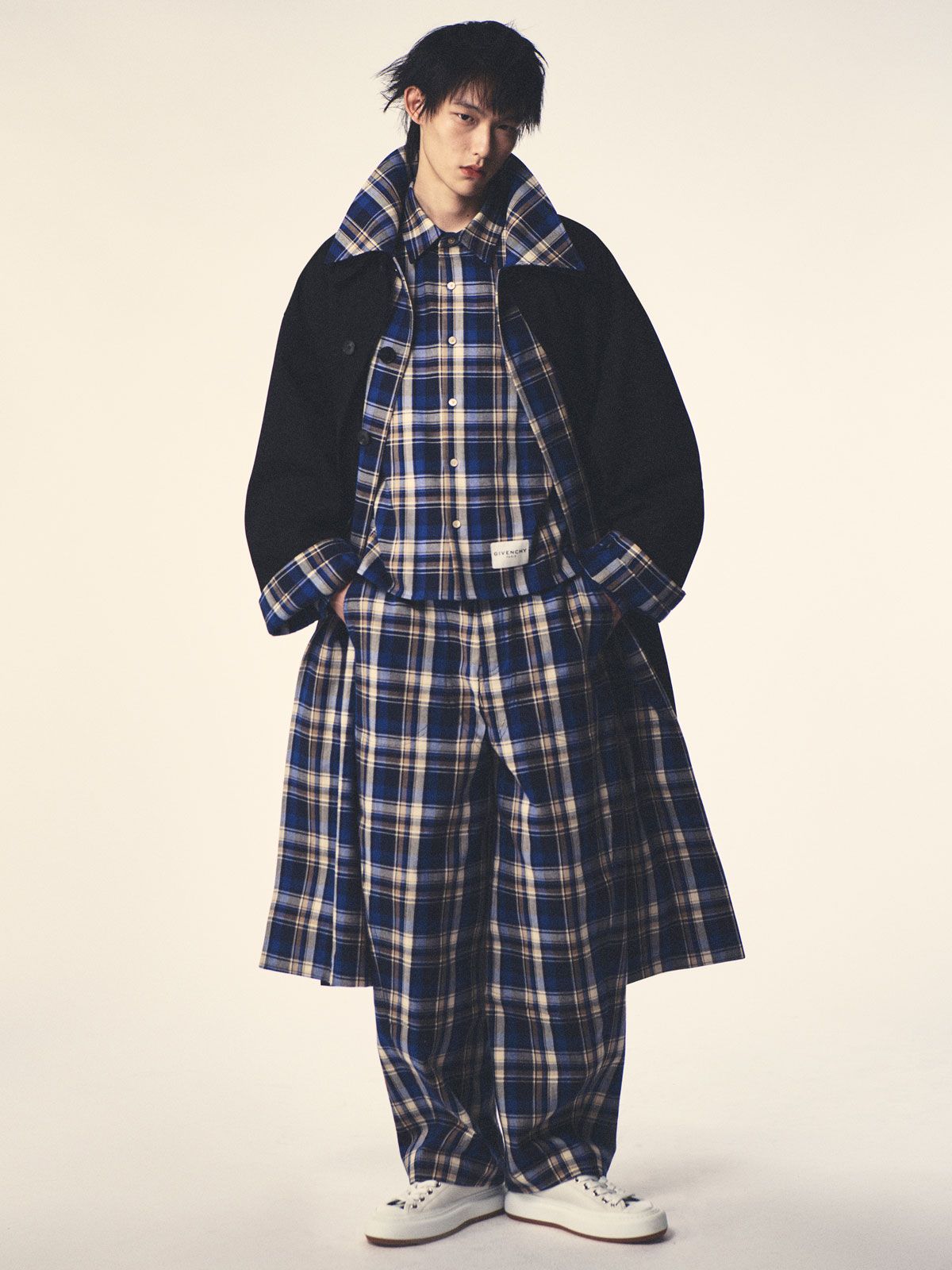 reduced_AHA_260521_GIVENCHY_LOOKBOOK_29_112_V2_RGB