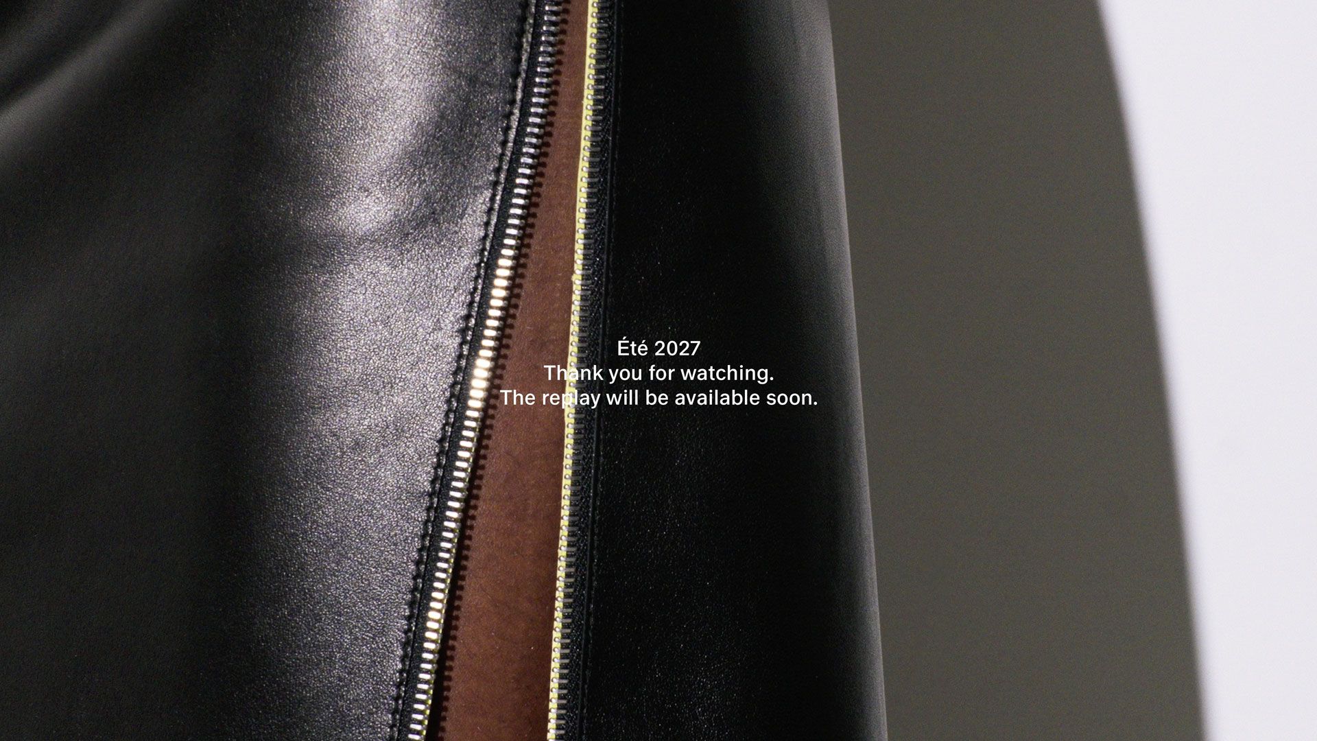 reduced_GIV_SS27_SHOW_THANK_YOU_REPLAY_EN_NO_LOGO_16_9_V2
