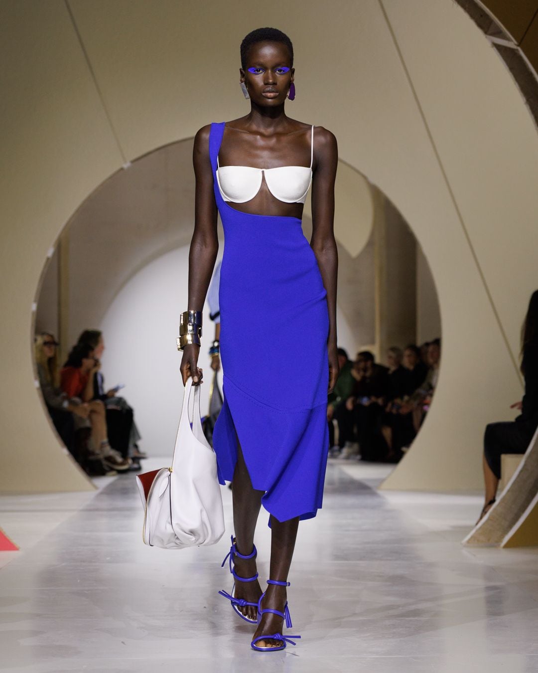 GIVENCHY_SS27_WOMEN_SHOW_LOOK_17