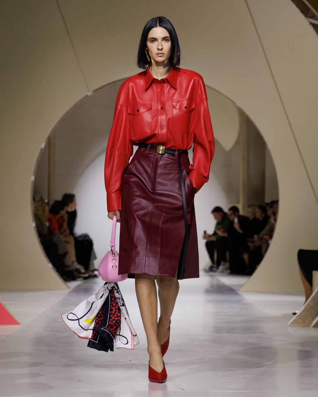 GIVENCHY_SS27_WOMEN_SHOW_LOOK_06