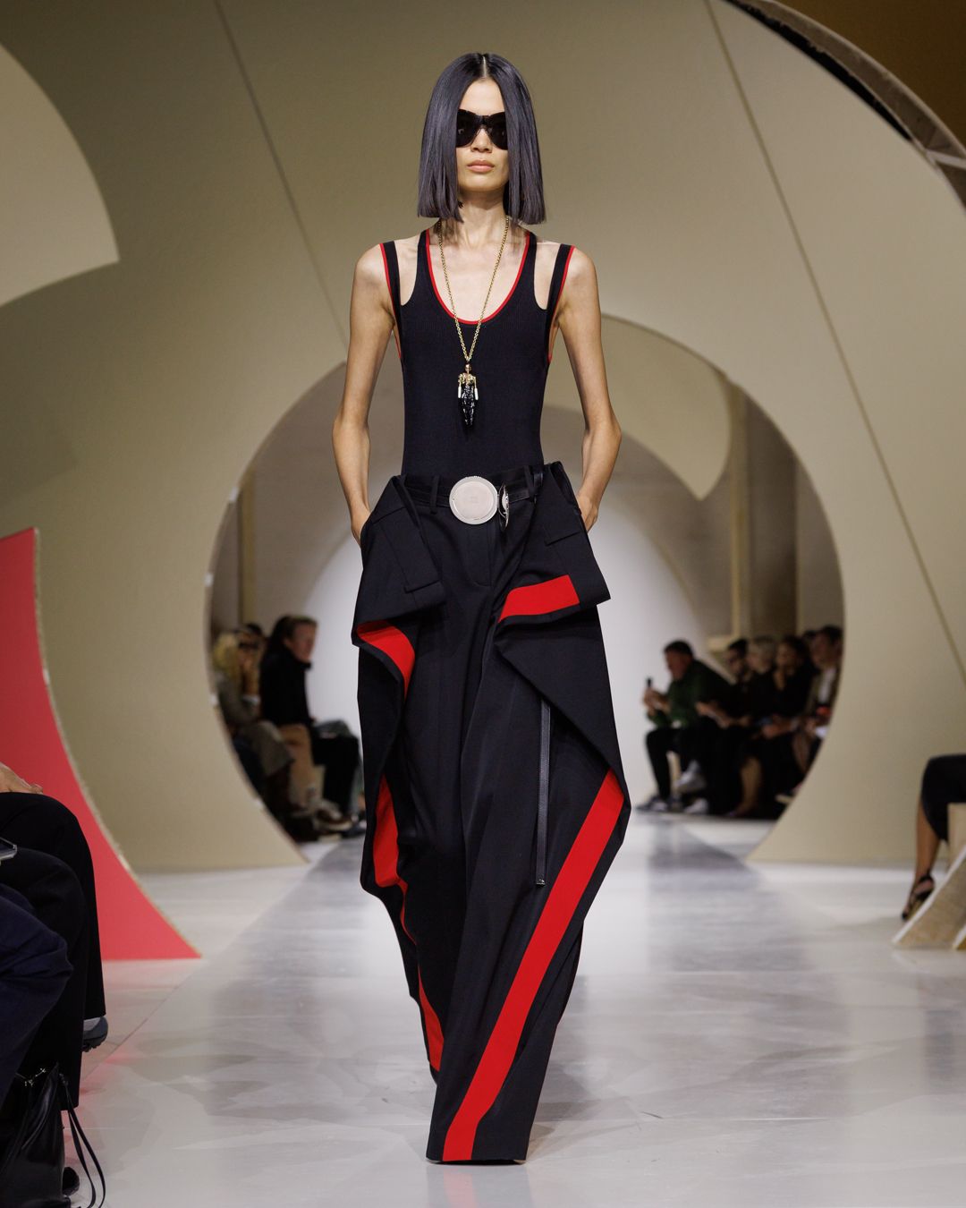 GIVENCHY_SS27_WOMEN_SHOW_LOOK_47