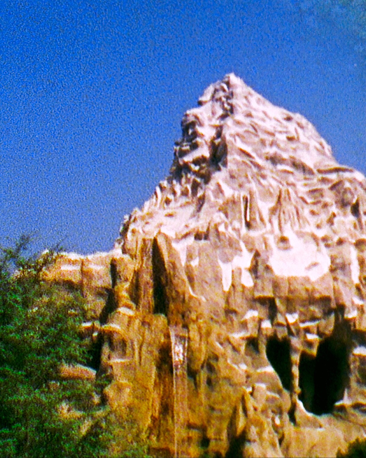 CAMPAIGN_FALL_DISNEY_STILL_3_V2