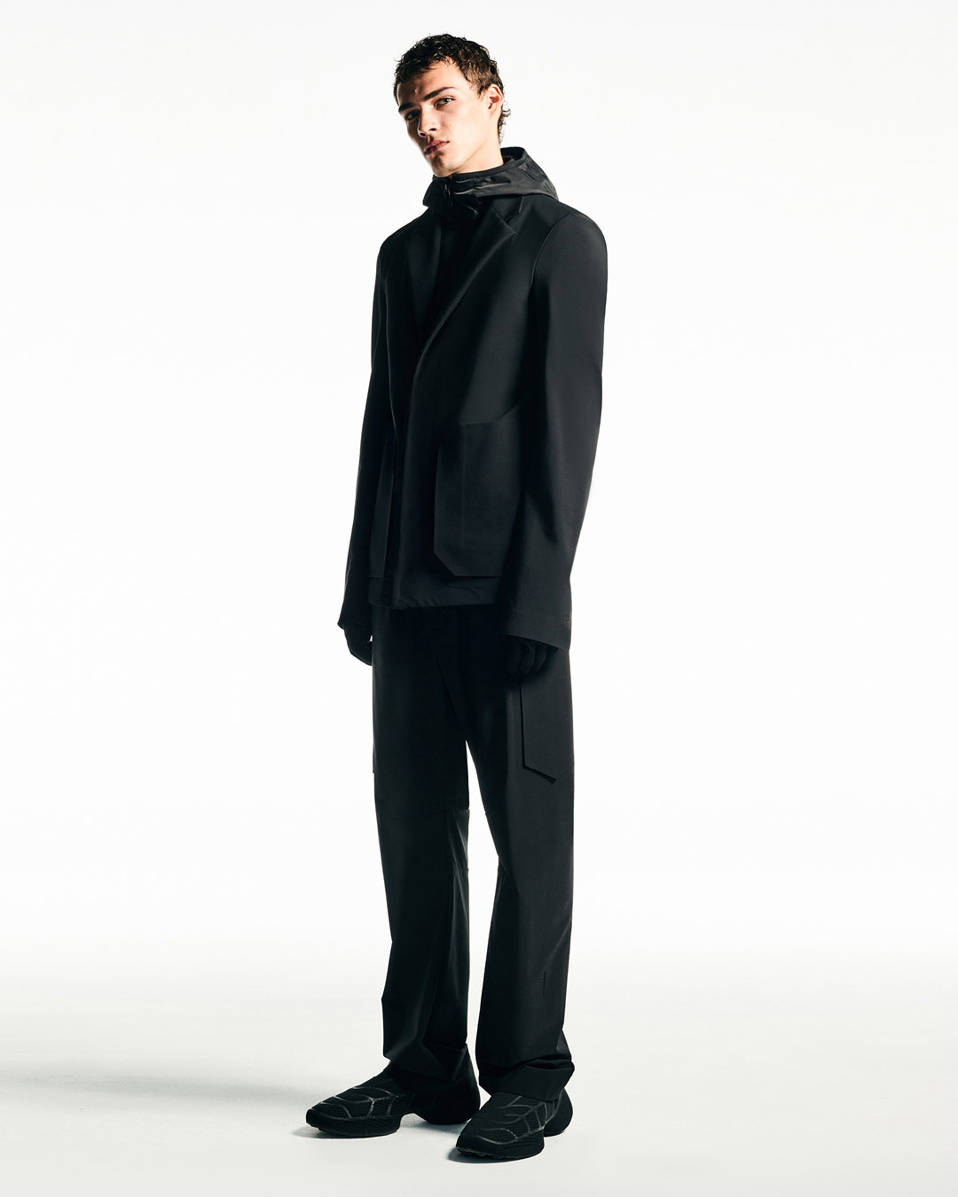 GIVENCHY_SPRING23_MEN_01_1080X1350