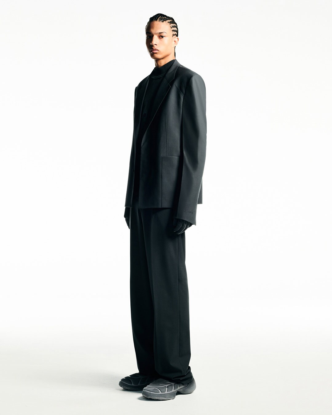 GIVENCHY_SPRING23_MEN_02_1080X1350