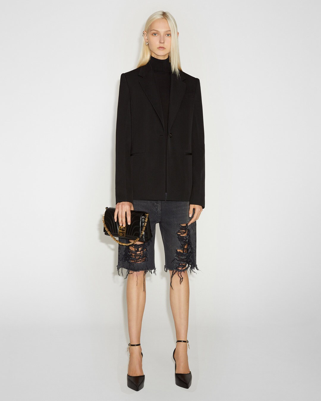 GIVENCHY_SPRING23_WOMEN_04_1080X1350
