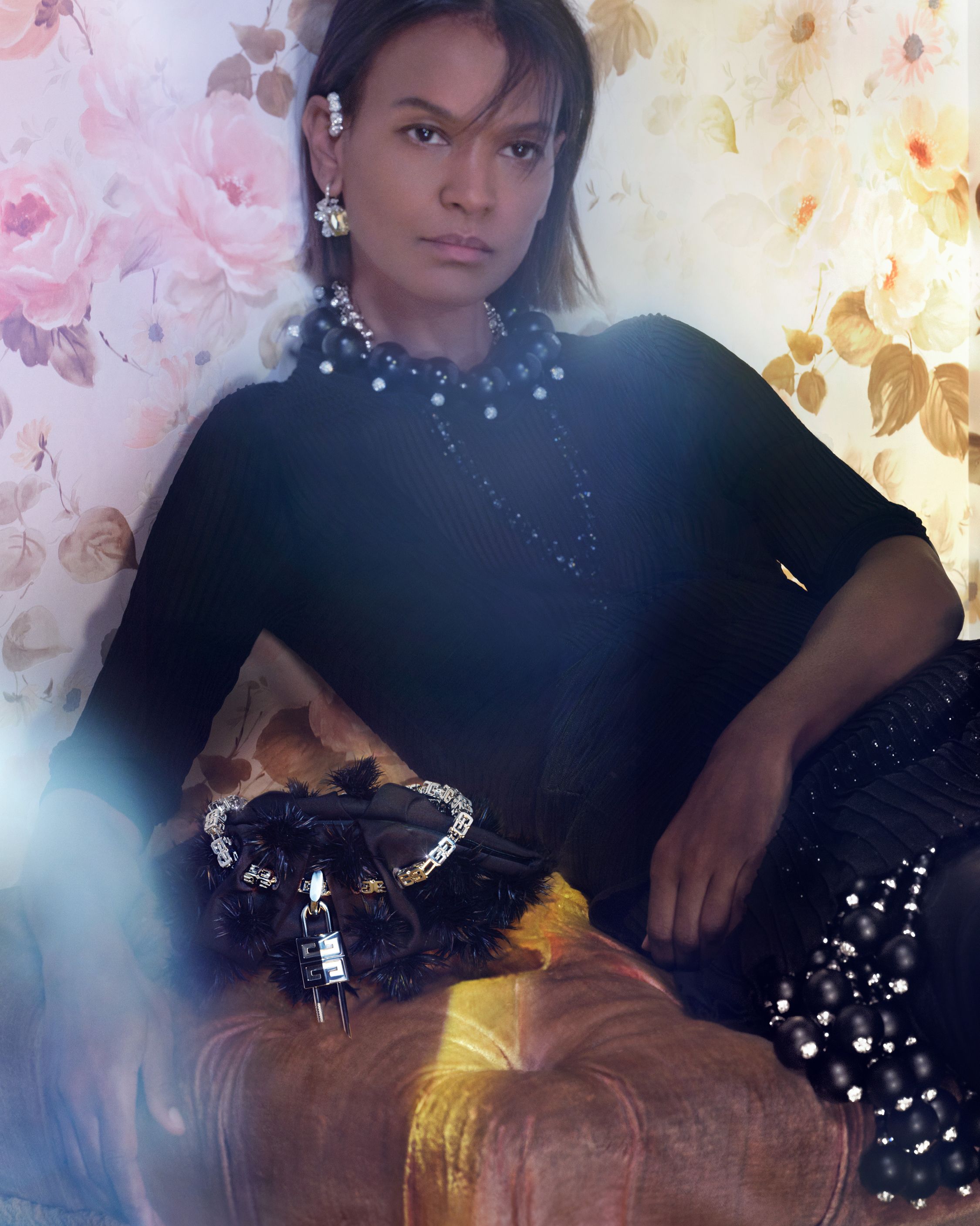 GIVENCHY FW22 CAMPAIGN_4.5_2 GIVENCHY FW22 CAMPAIGN_4.5_2
