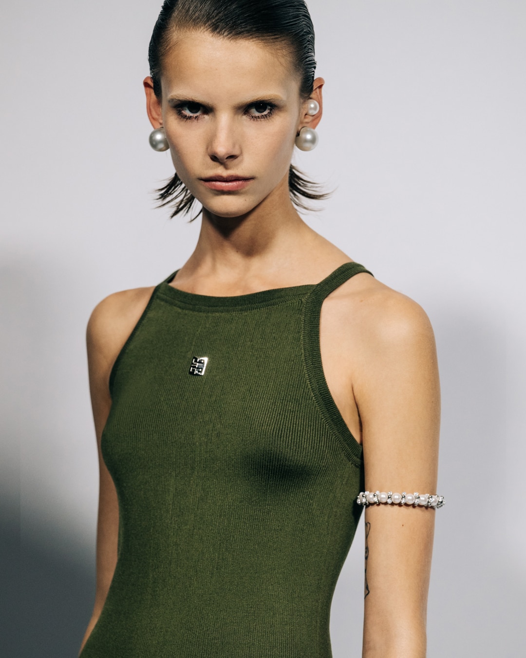 GIV_233DF_RTW_SHOW_BTS_DETAIL_238