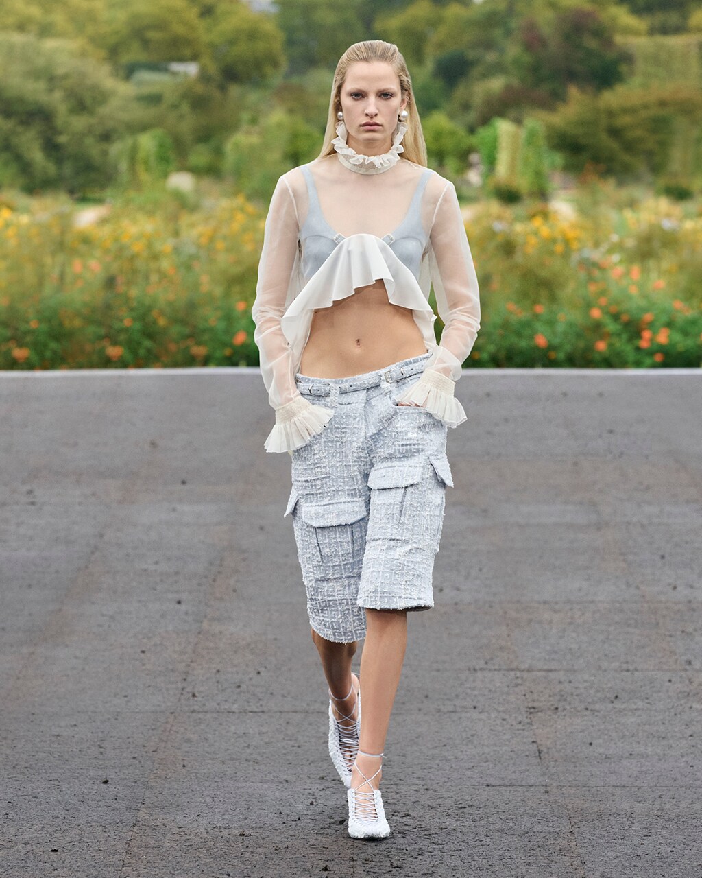 Look-22