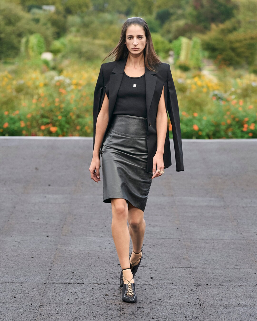 Look-12
