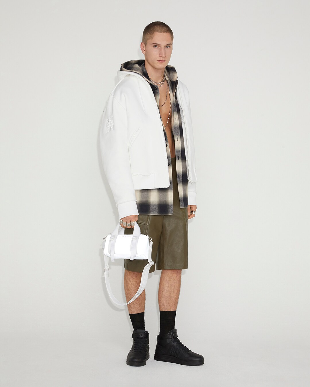 Look 08