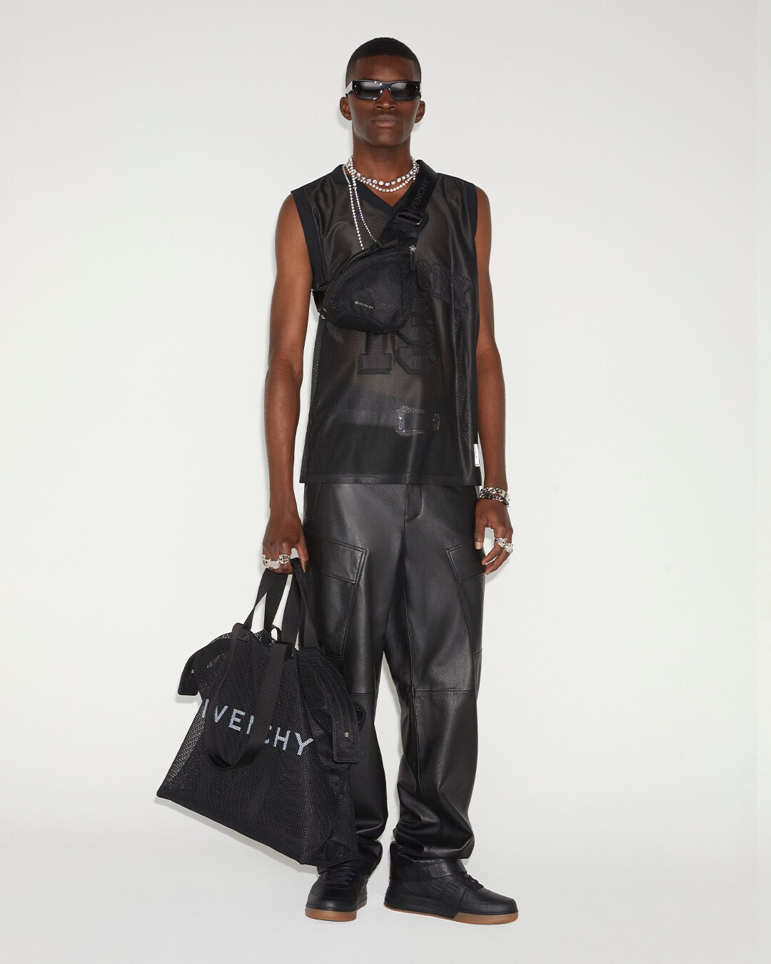 Look 19