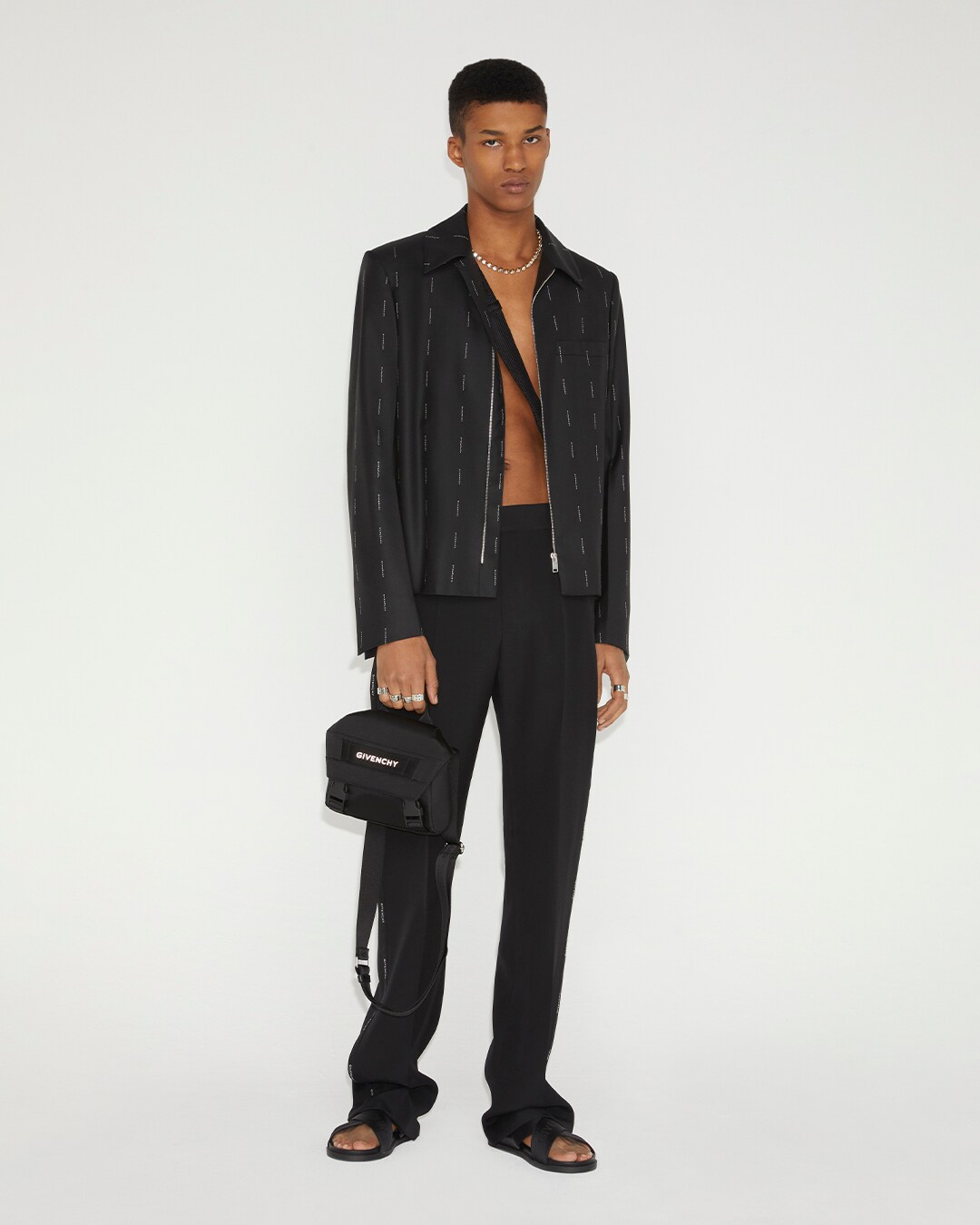 Look 03