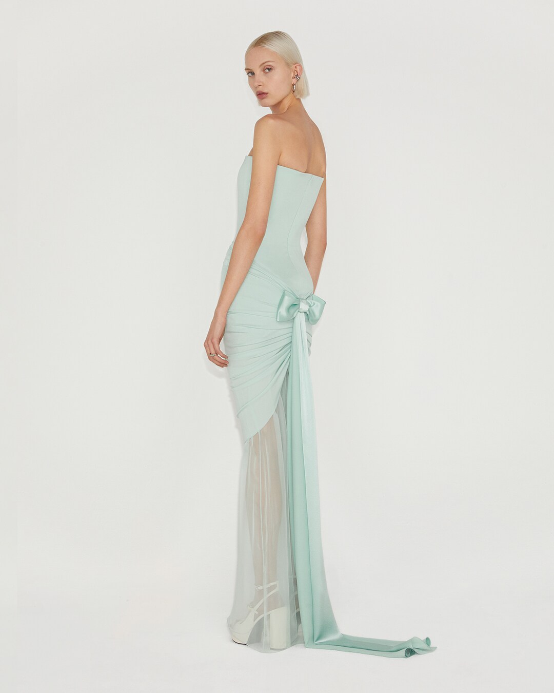 Look 25