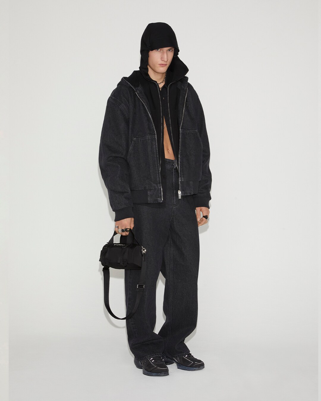 Look 10