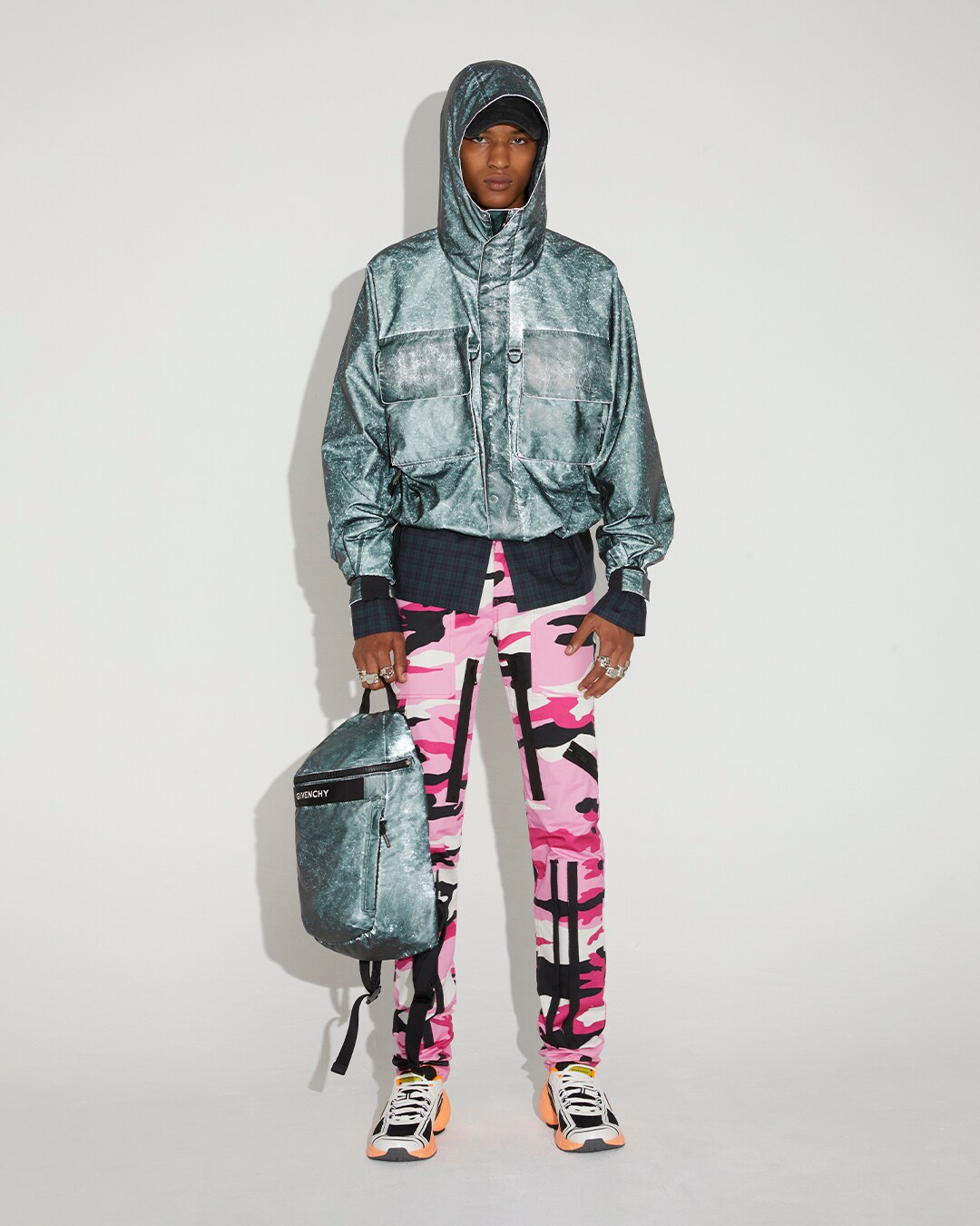 Look 13