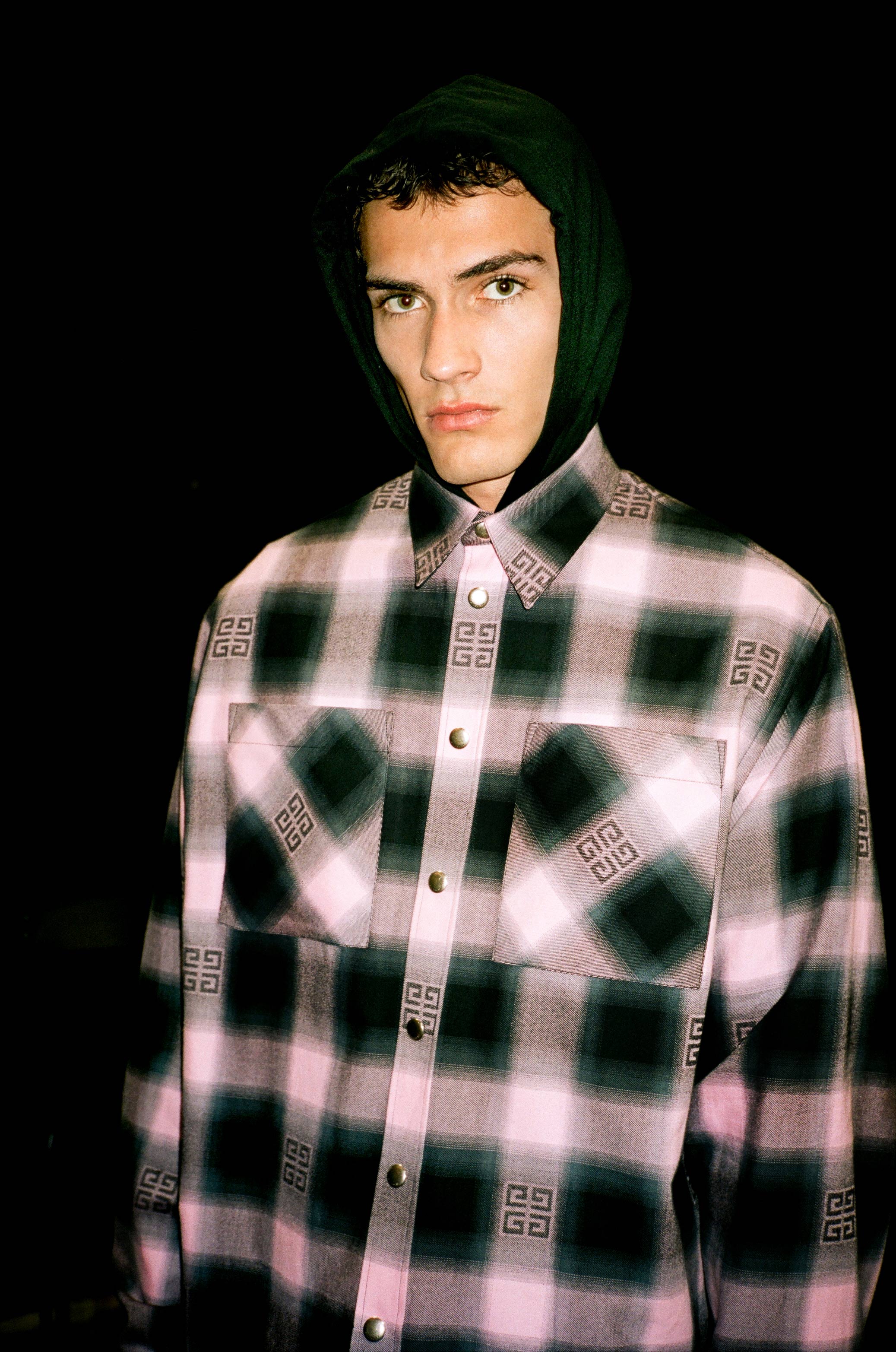 ジバンシィ オフィシャル サイト