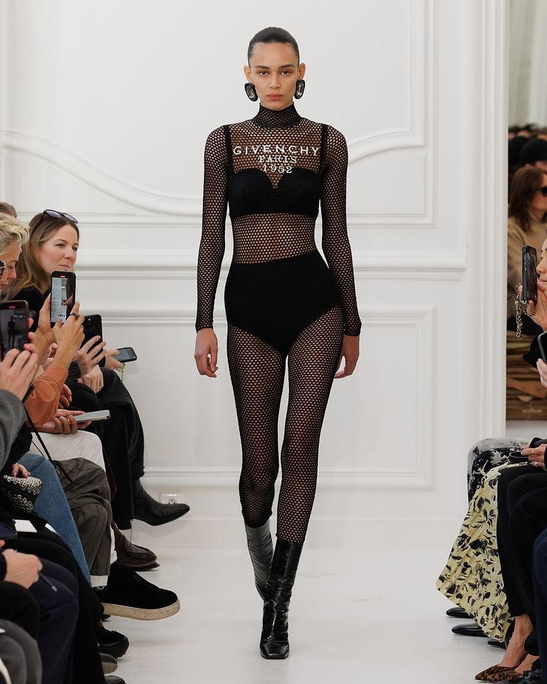 Fall Winter 2025 Womenswear Show | Givenchy
