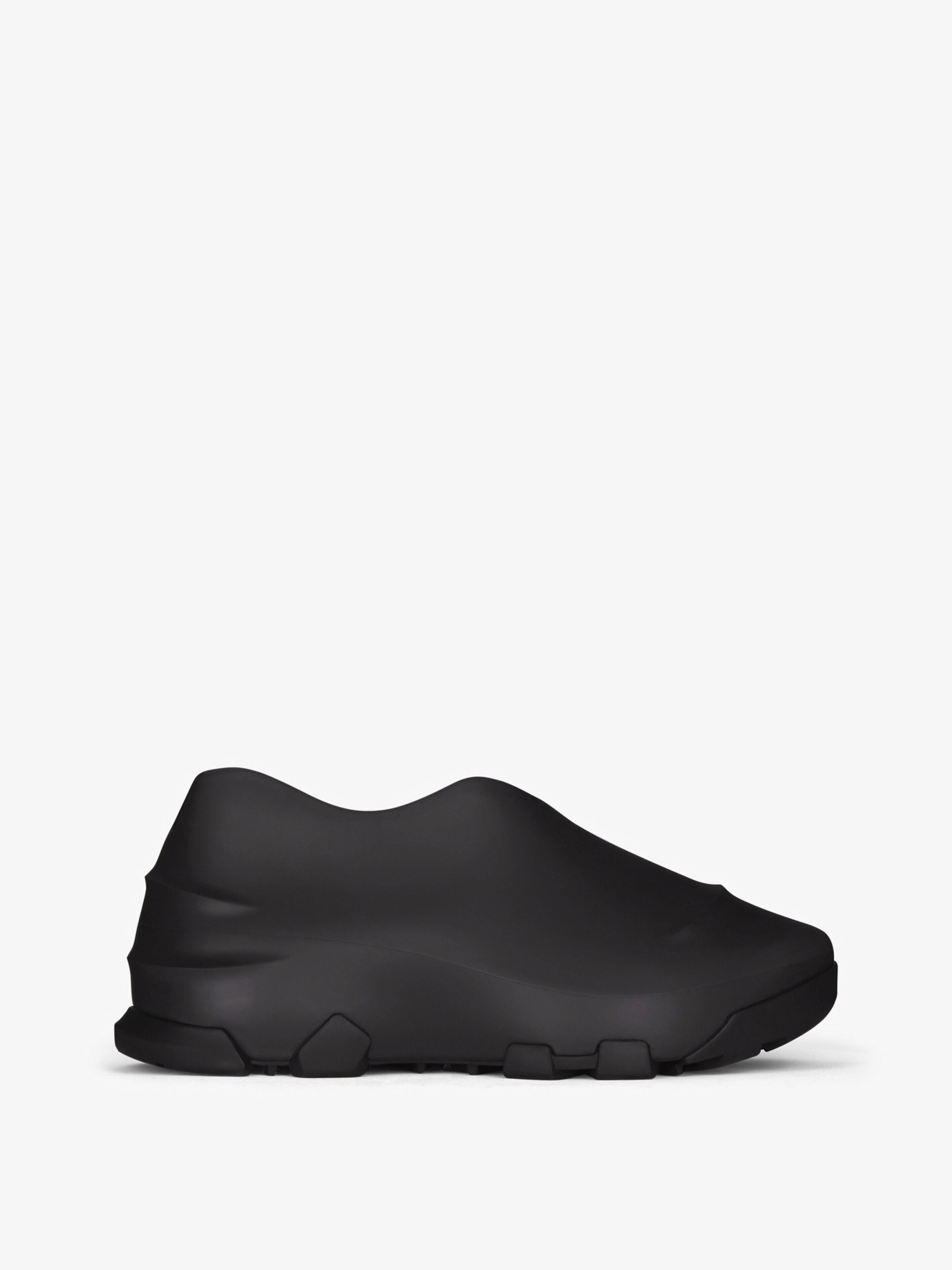 Monumental Mallow low shoes in rubber | GIVENCHY Paris