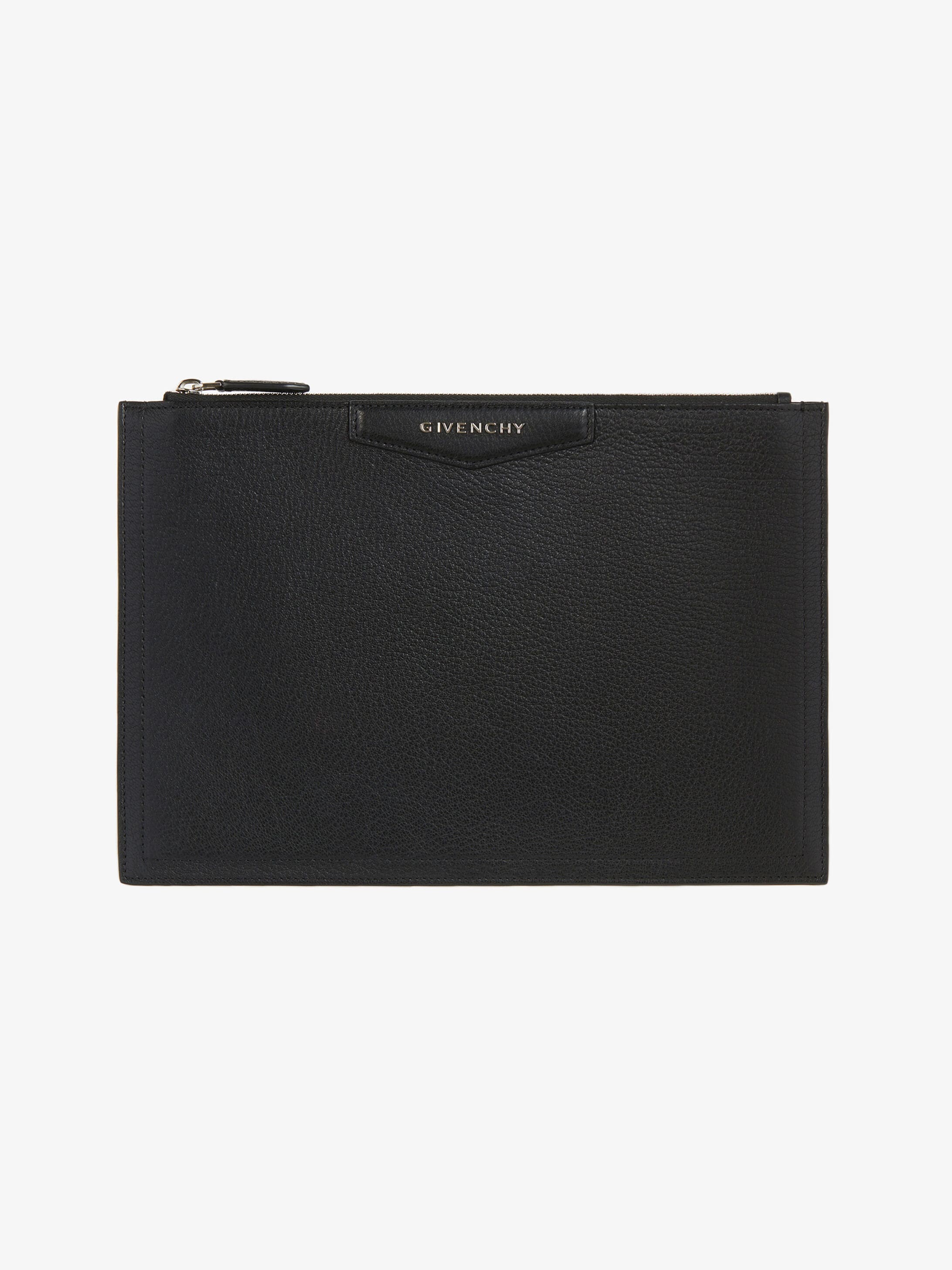 Givenchy Antigona pouch in grained 