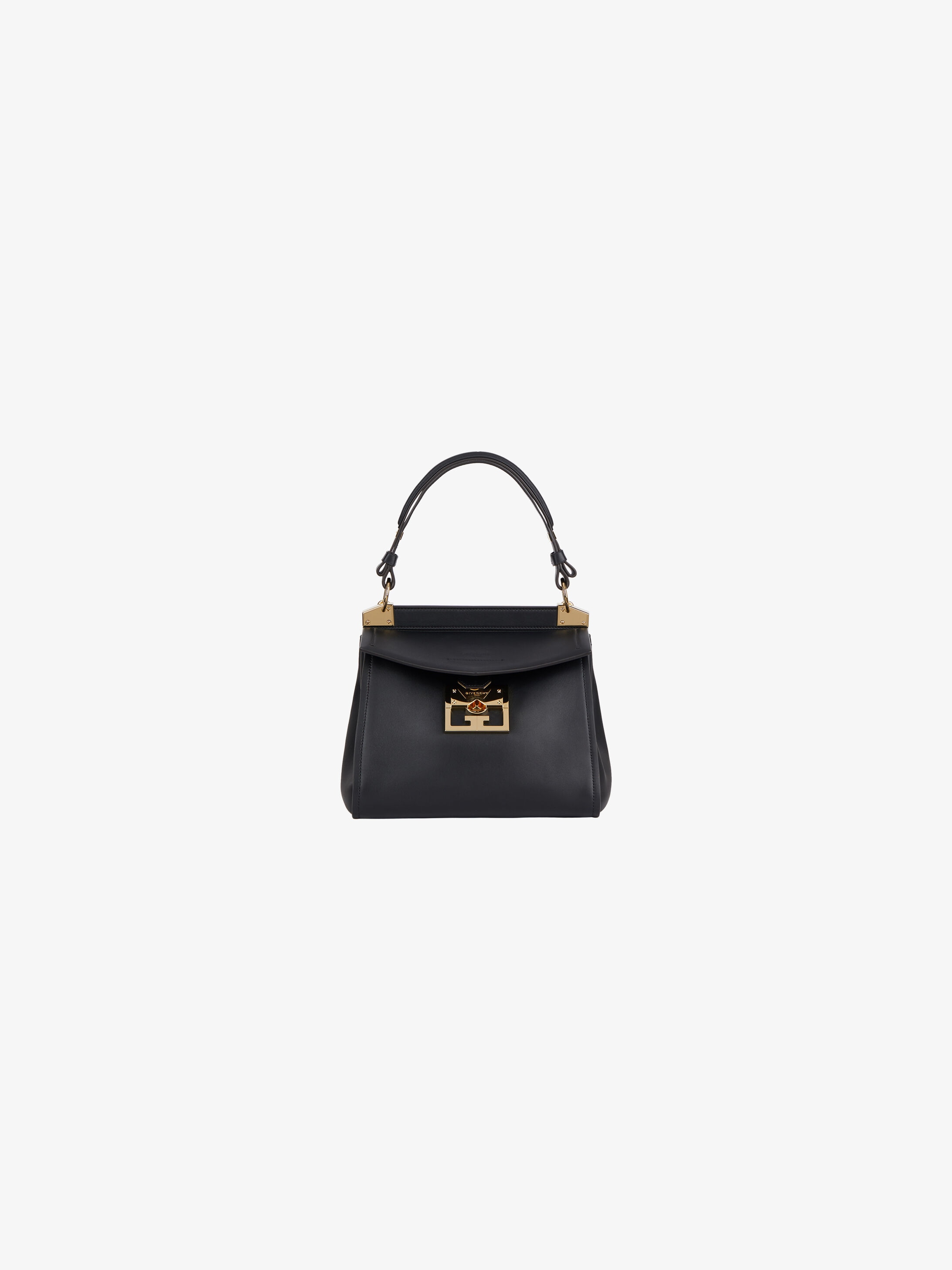 Women S Handbags Collection By Givenchy Paris