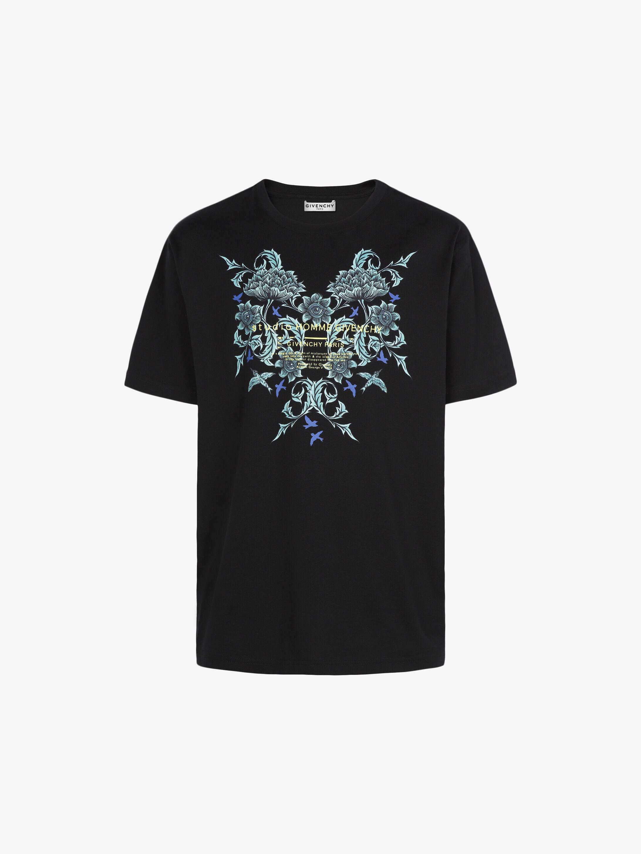 Men S T Shirts Collection By Givenchy Givenchy Paris