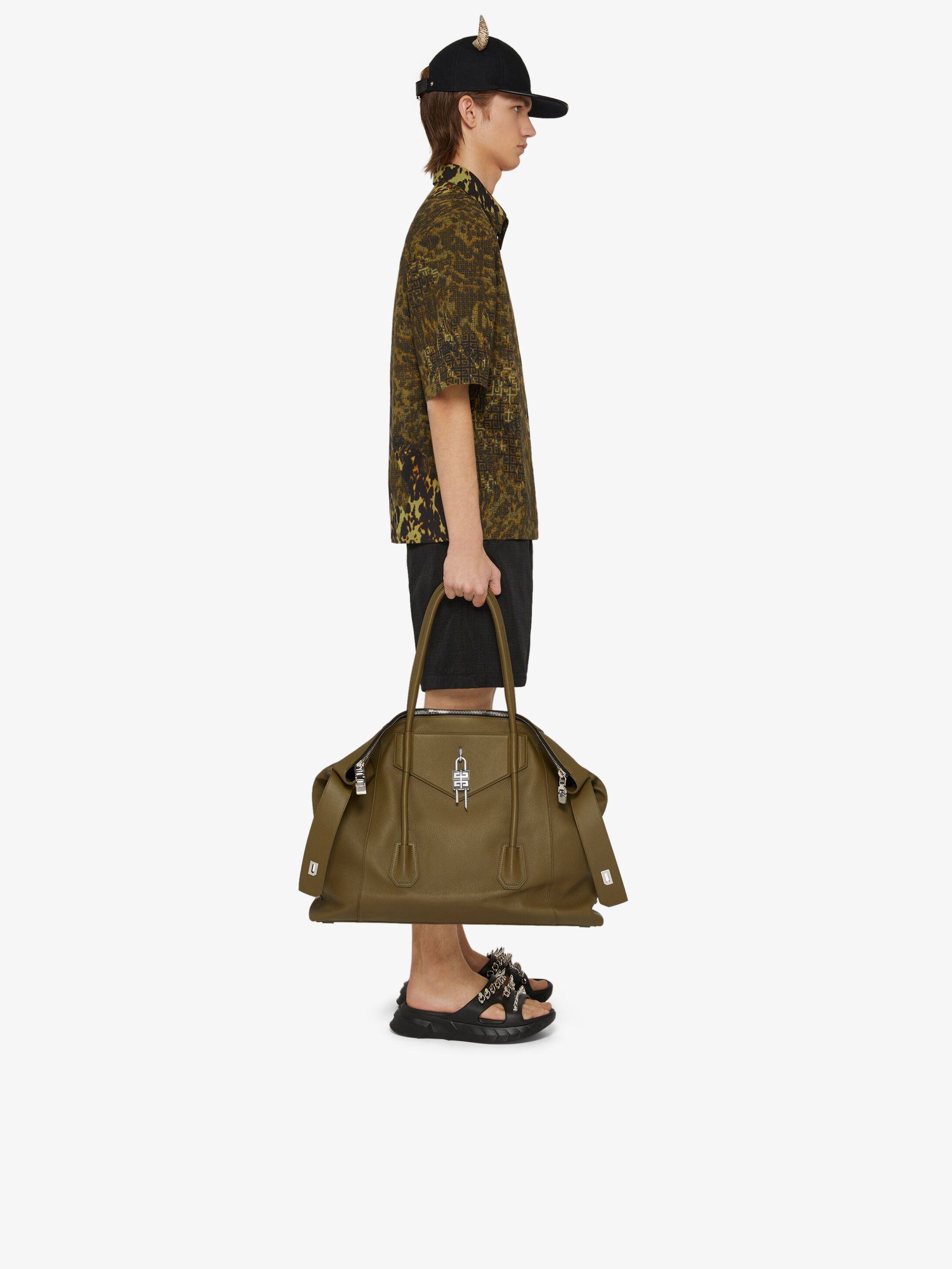 large antigona givenchy
