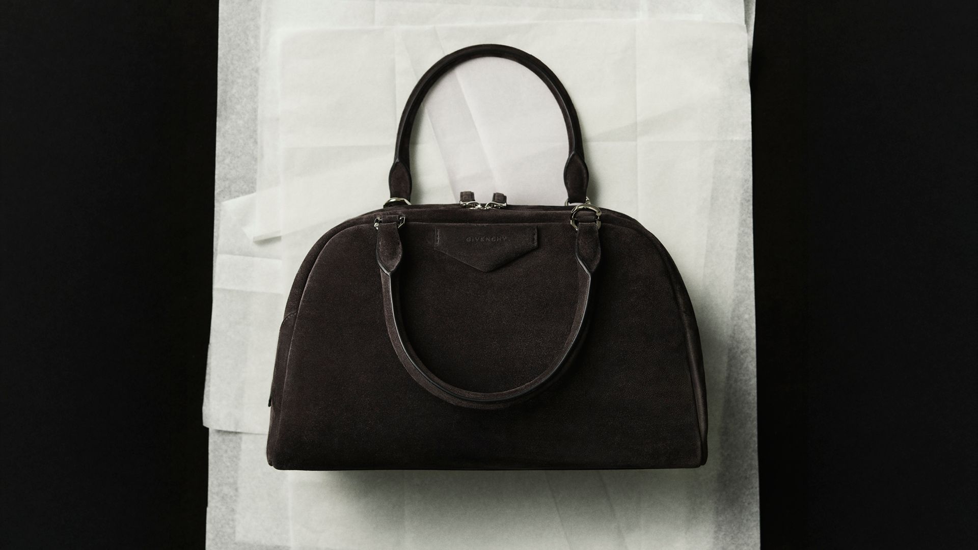 Antigona leather bag