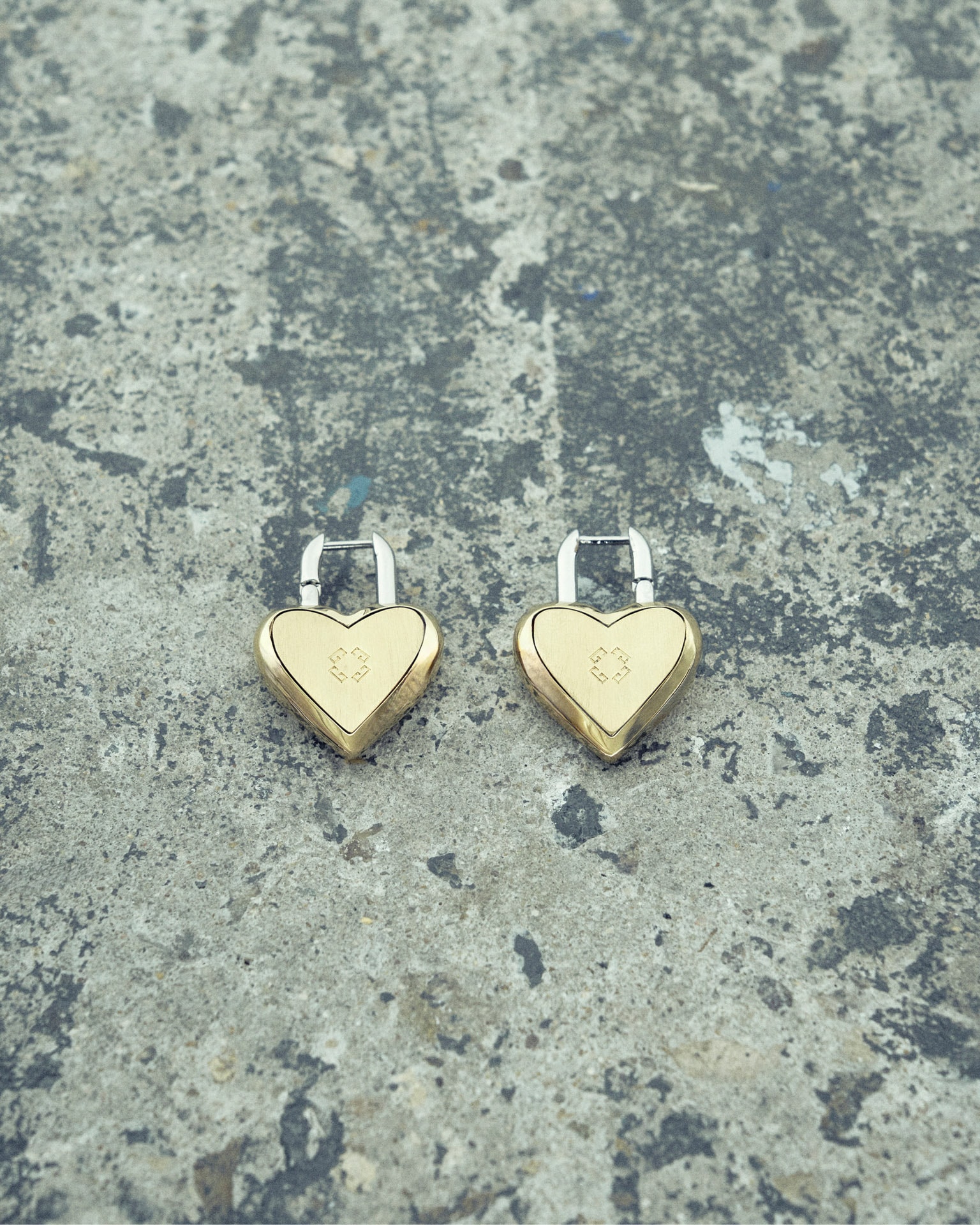 Heart Lock earrings in metal
